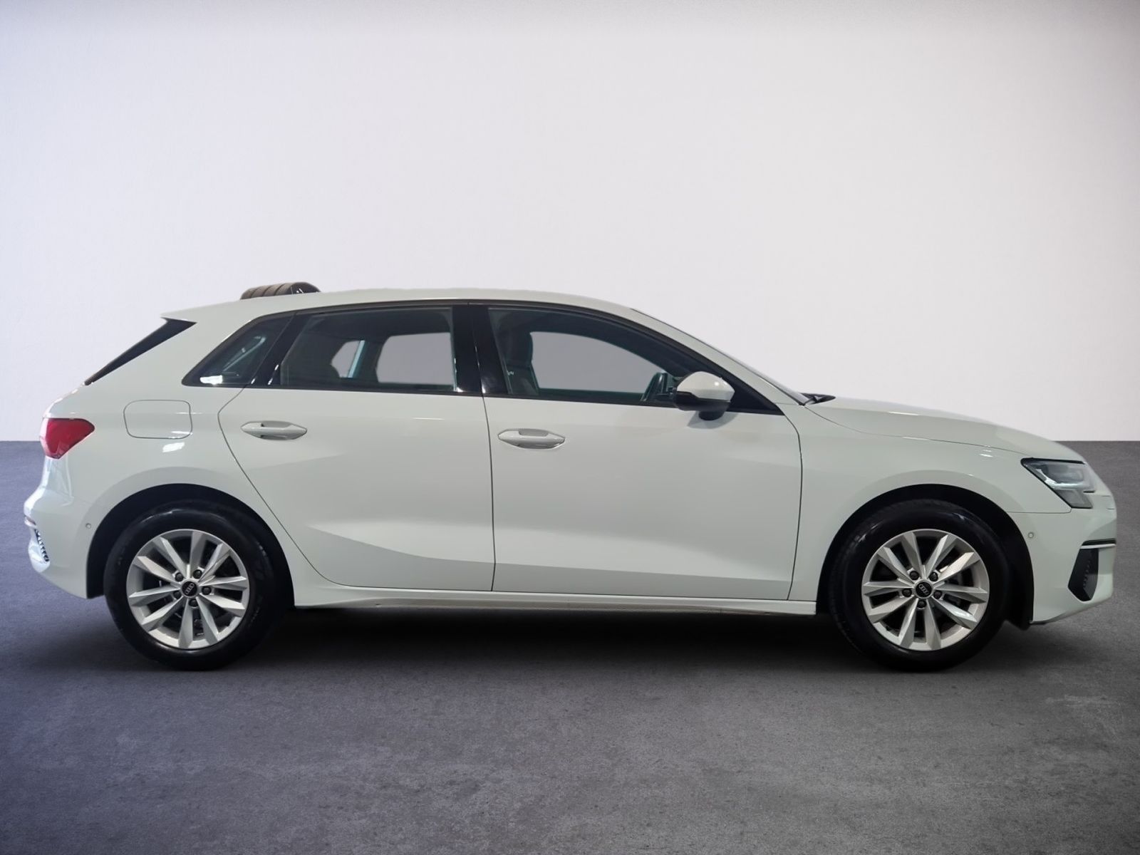 Audi A3 Sportback 30 TFSI - Samsaru's Car Outlet