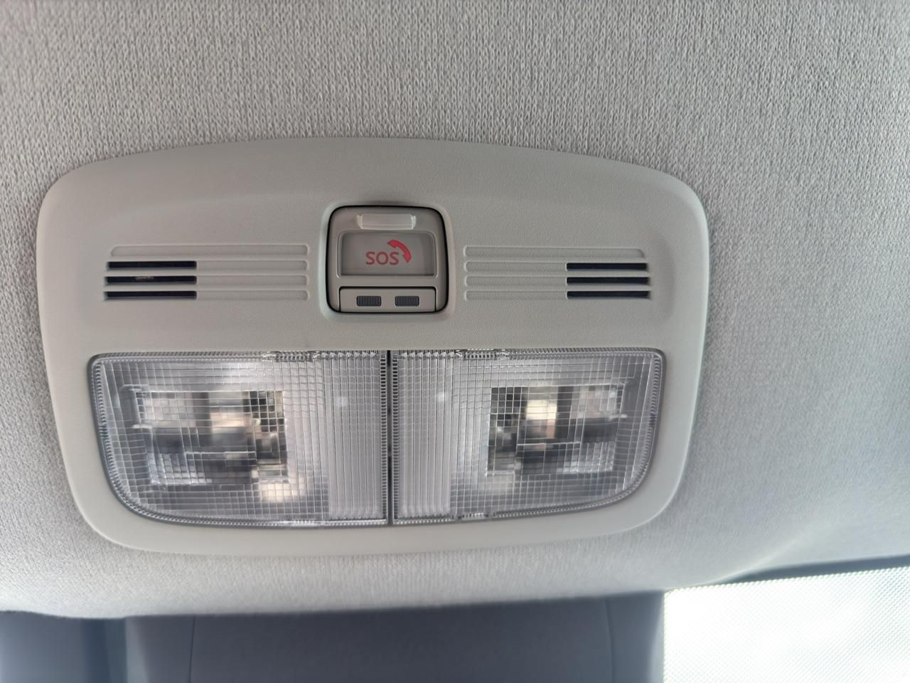 Suzuki Vitara 1.4 Mild-Hybrid GL 4x4 - Samsaru's Car Outlet