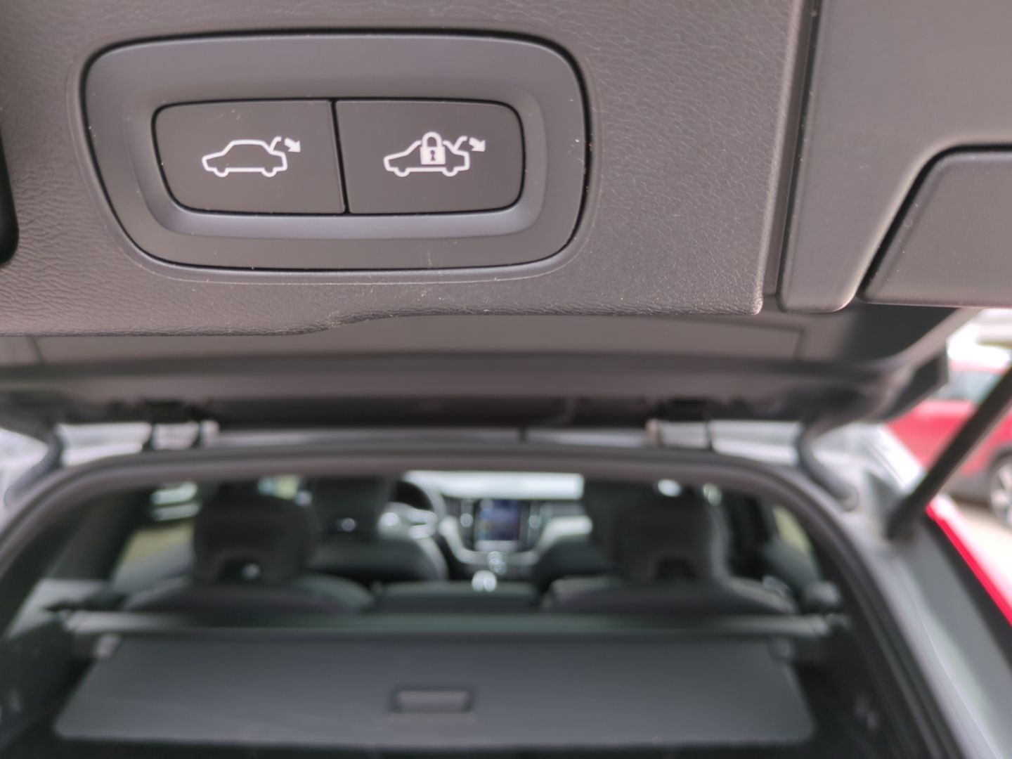 Volvo XC60 R Design Recharge T6 AWD Leder Panodach Nav