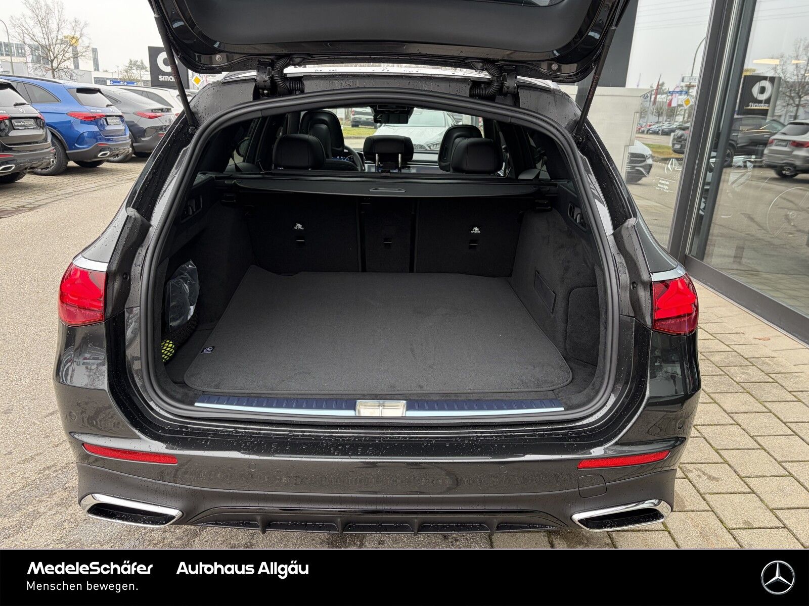 Mercedes-Benz E 450 d T 4M AMG Prem Air Superscr Pano AHK HUD