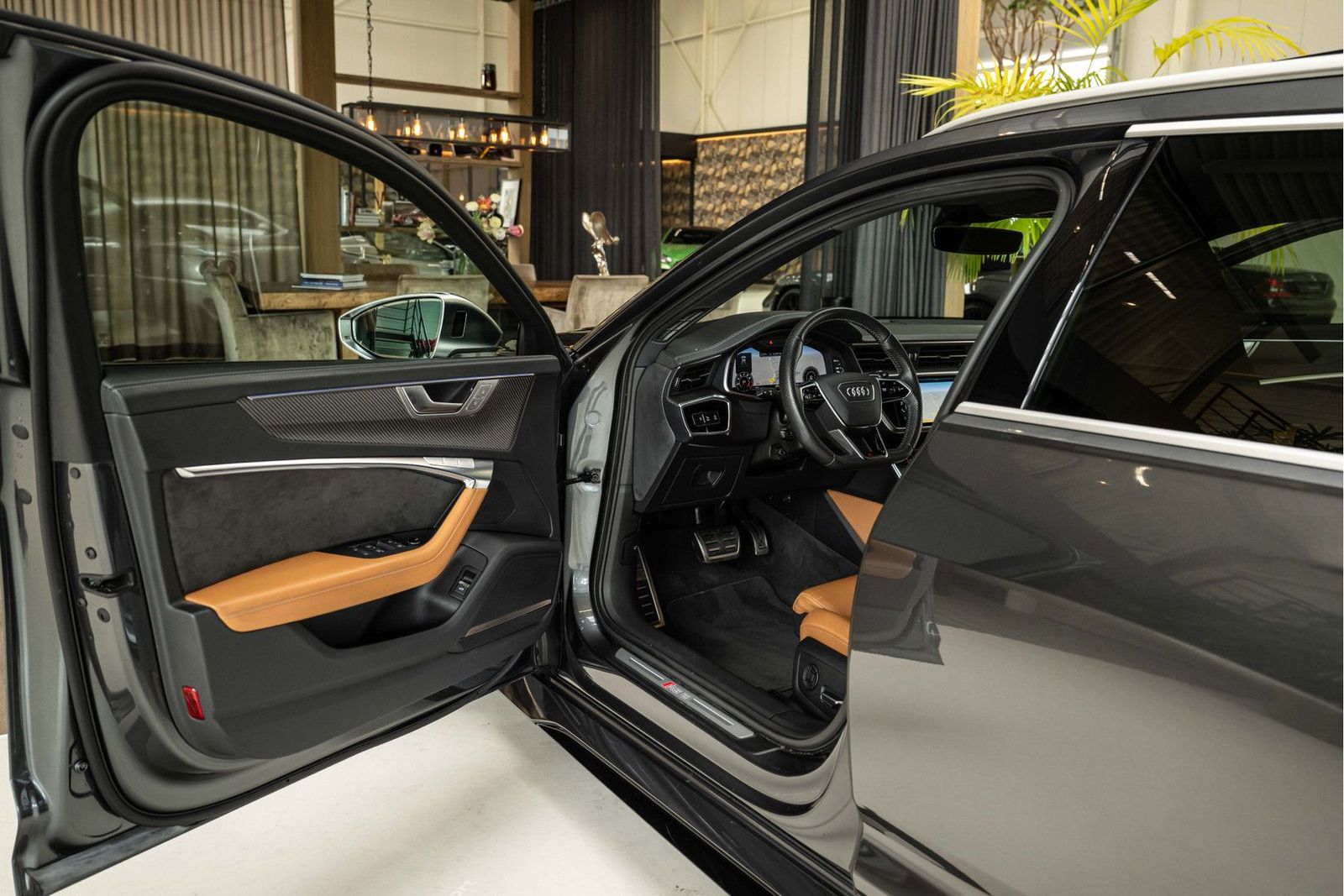 Audi RS6 Avant TFSI quattro | BTW | AHK | PANO | B&O