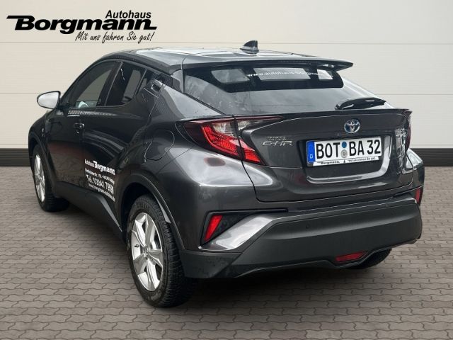 Toyota C-HR Hybrid Team D - Samsaru's Car Outlet