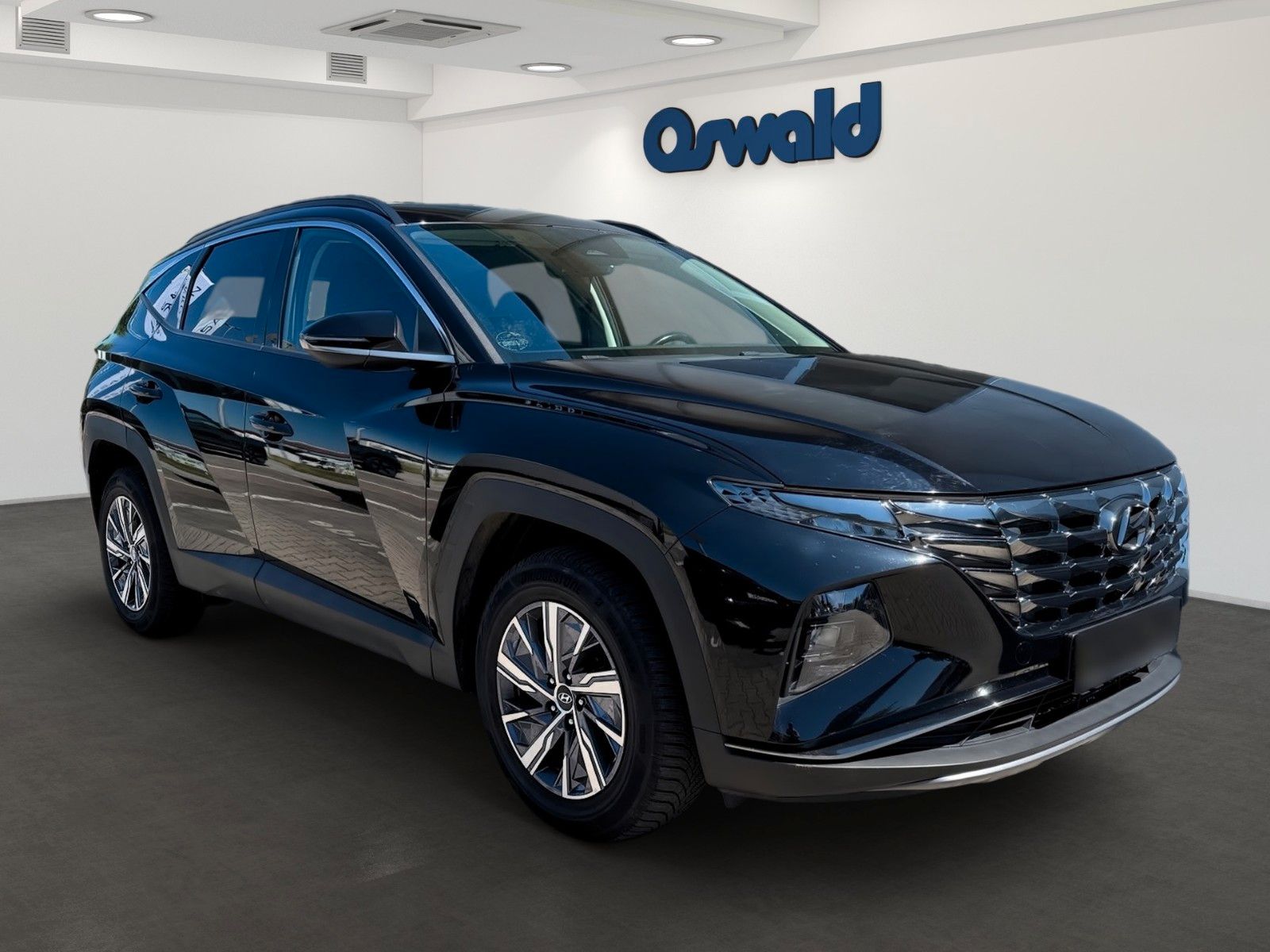 Hyundai Tucson Trend HEV 4WD - Samsaru's Car Outlet