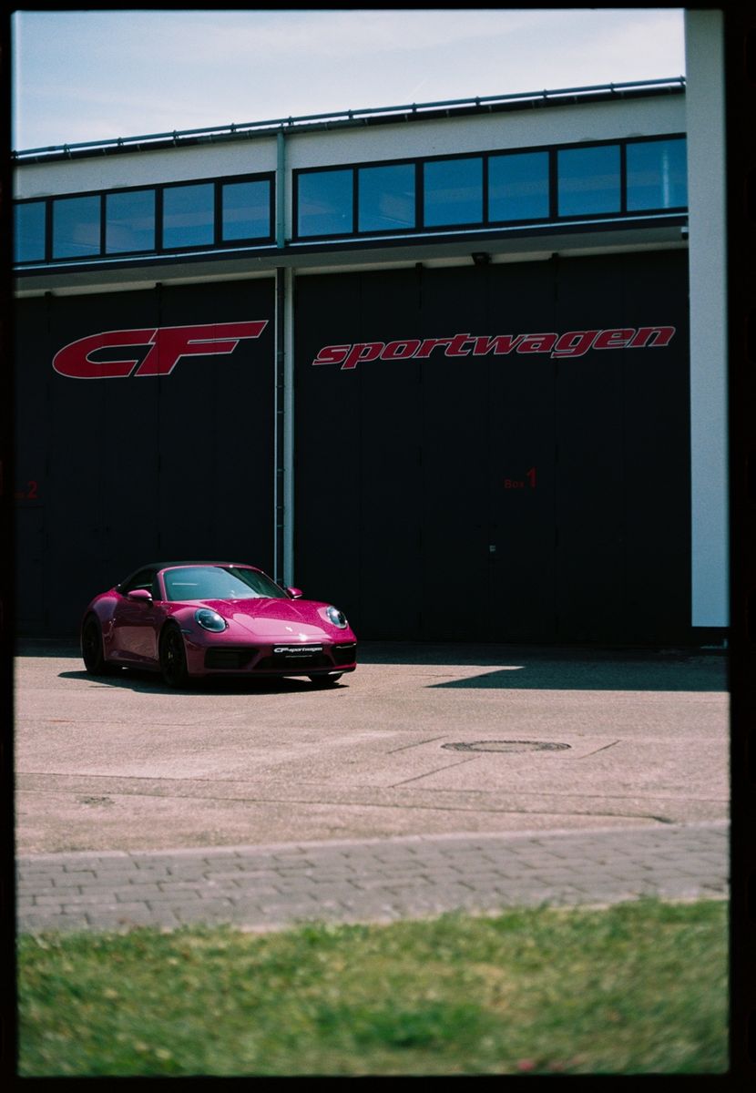 Porsche 992.1  4 GTS CABRIO PTS  LIFT HAL PCCB ExcManu