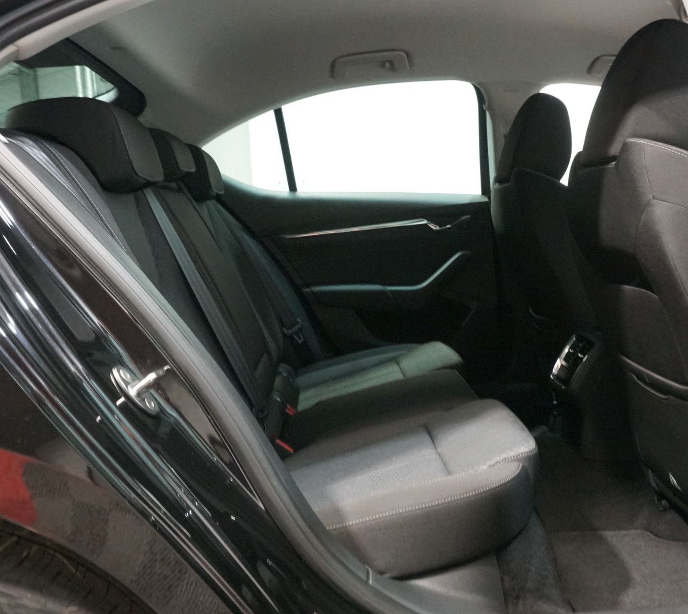 Skoda Octavia Lim. Style 2.0 TDI *Matrix*NAVI*HUD*