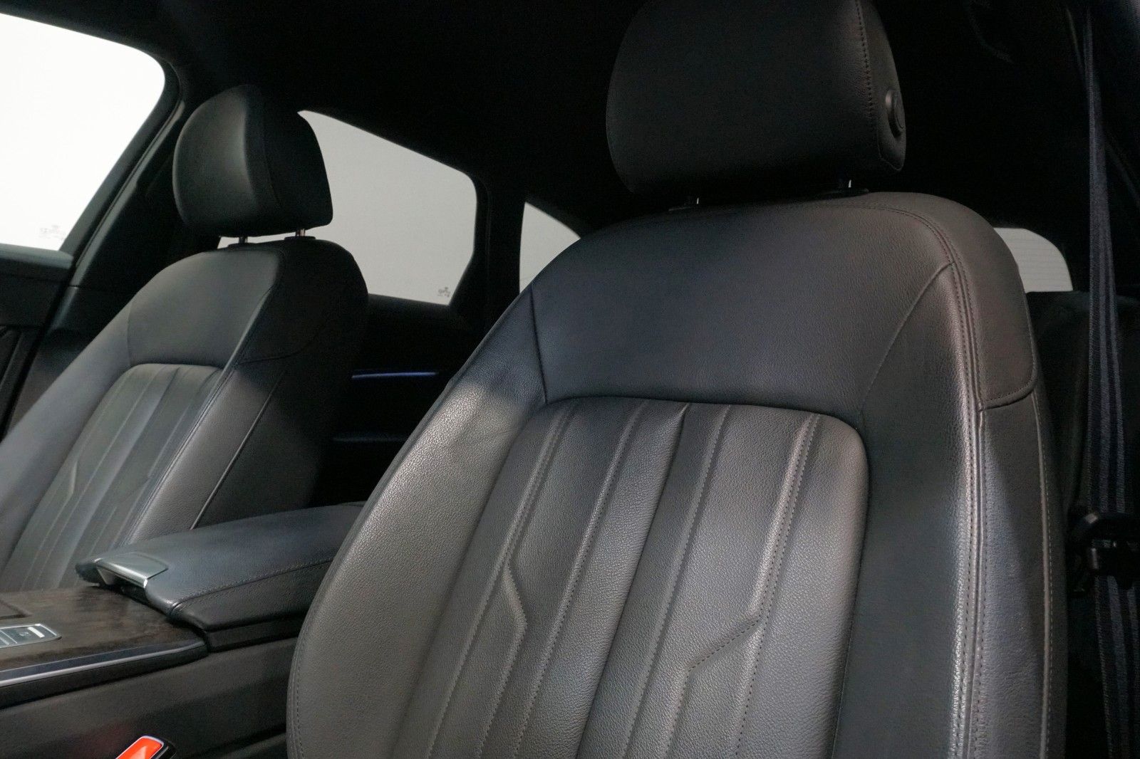 Audi A6 Avant 45 TDI quattro - Samsaru's Car Outlet