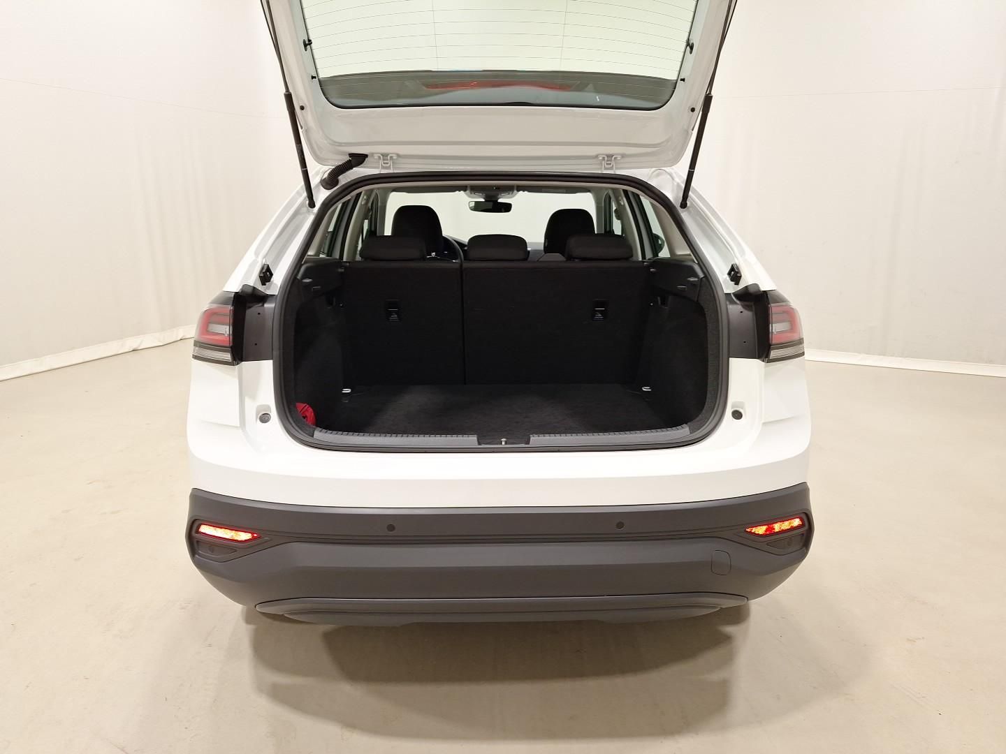 Volkswagen Taigo 1.0 TSI Life - Samsaru's Car Outlet