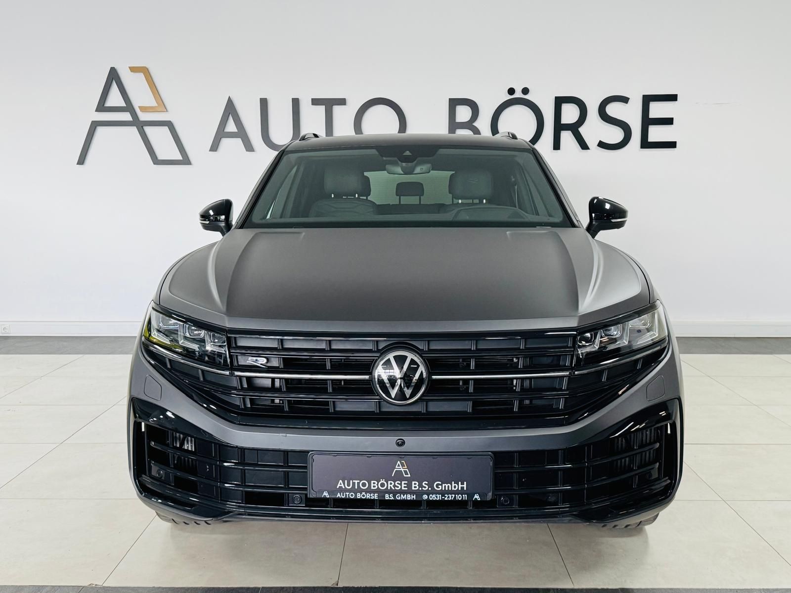 Volkswagen Touareg R 4M eHybrid*LUFT*ACC*HUD*DYNAUDIO*MATT*