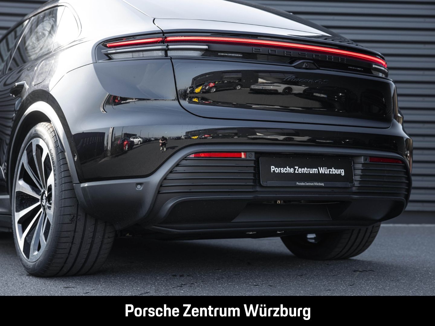 Porsche Macan 4S BOSE HA-Lenkung InnoDrive Head-Up