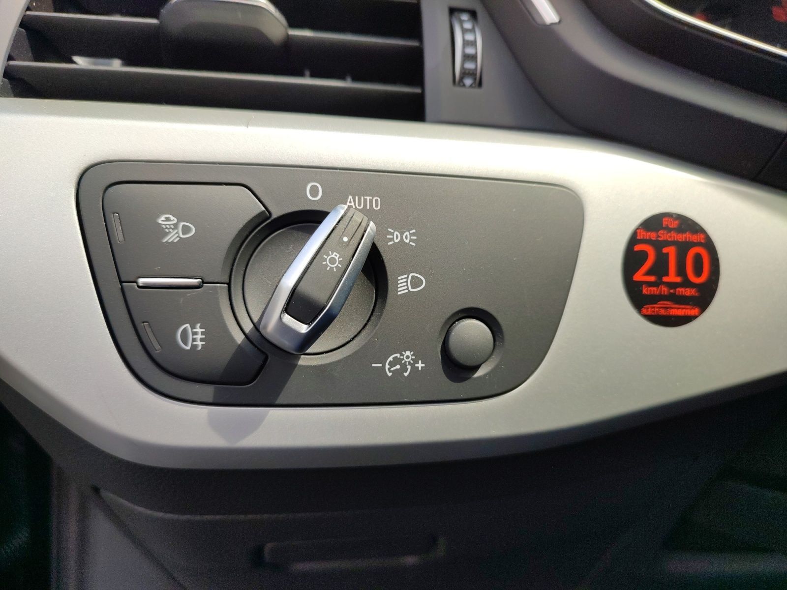 Audi A4 Avant 30 TDI - Samsaru's Car Outlet
