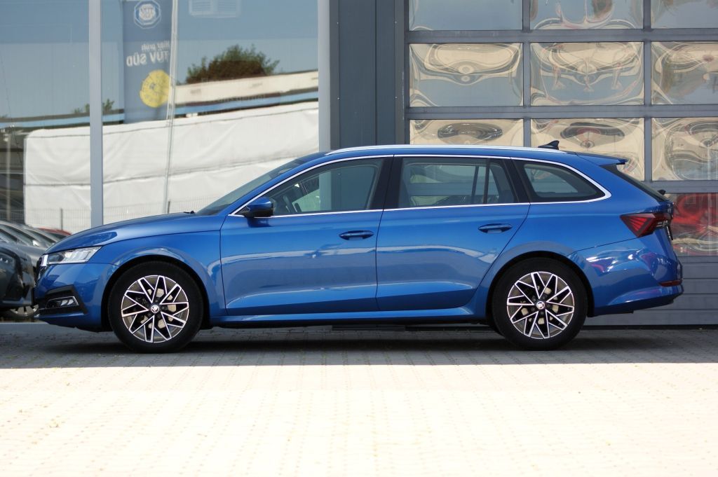 Skoda Octavia Combi 1.5 TSI e-TEC DSG Style - Samsaru's Car Outlet