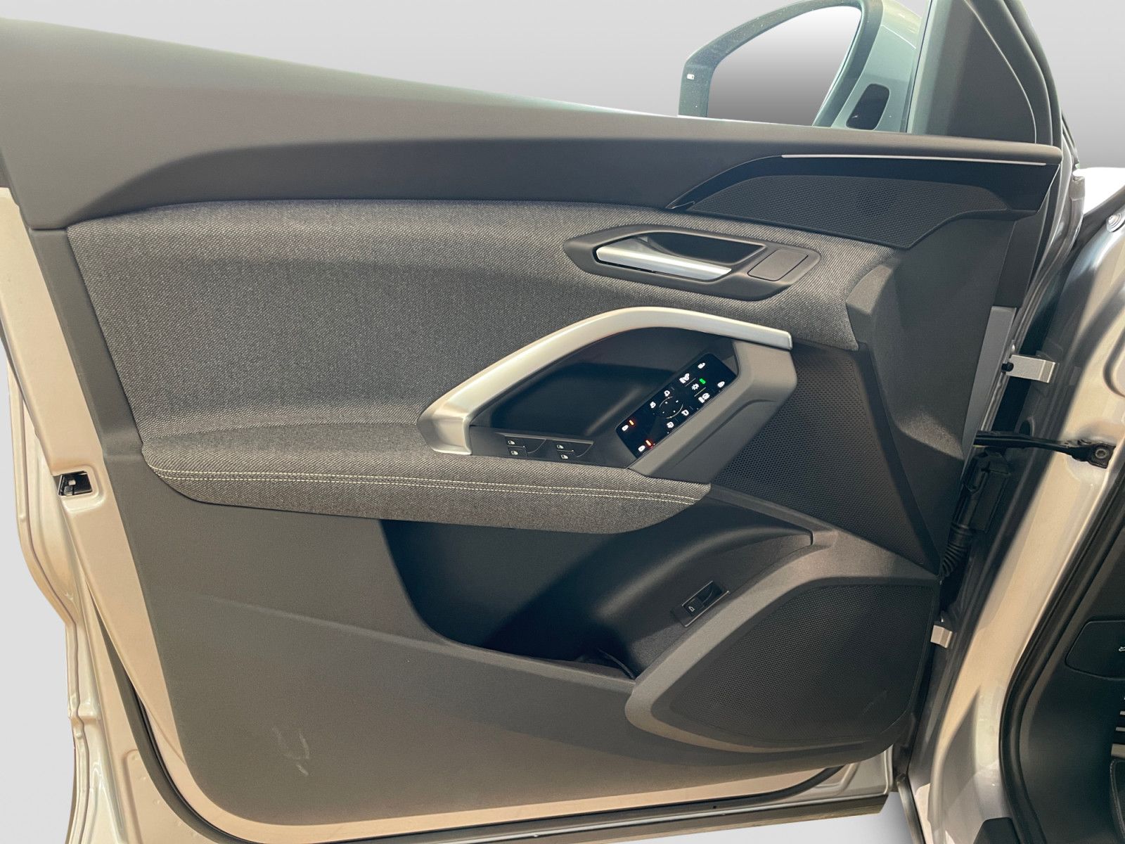 Audi Q5 TFSI S-tronic S-Line int. Matrix AHK 360° APP