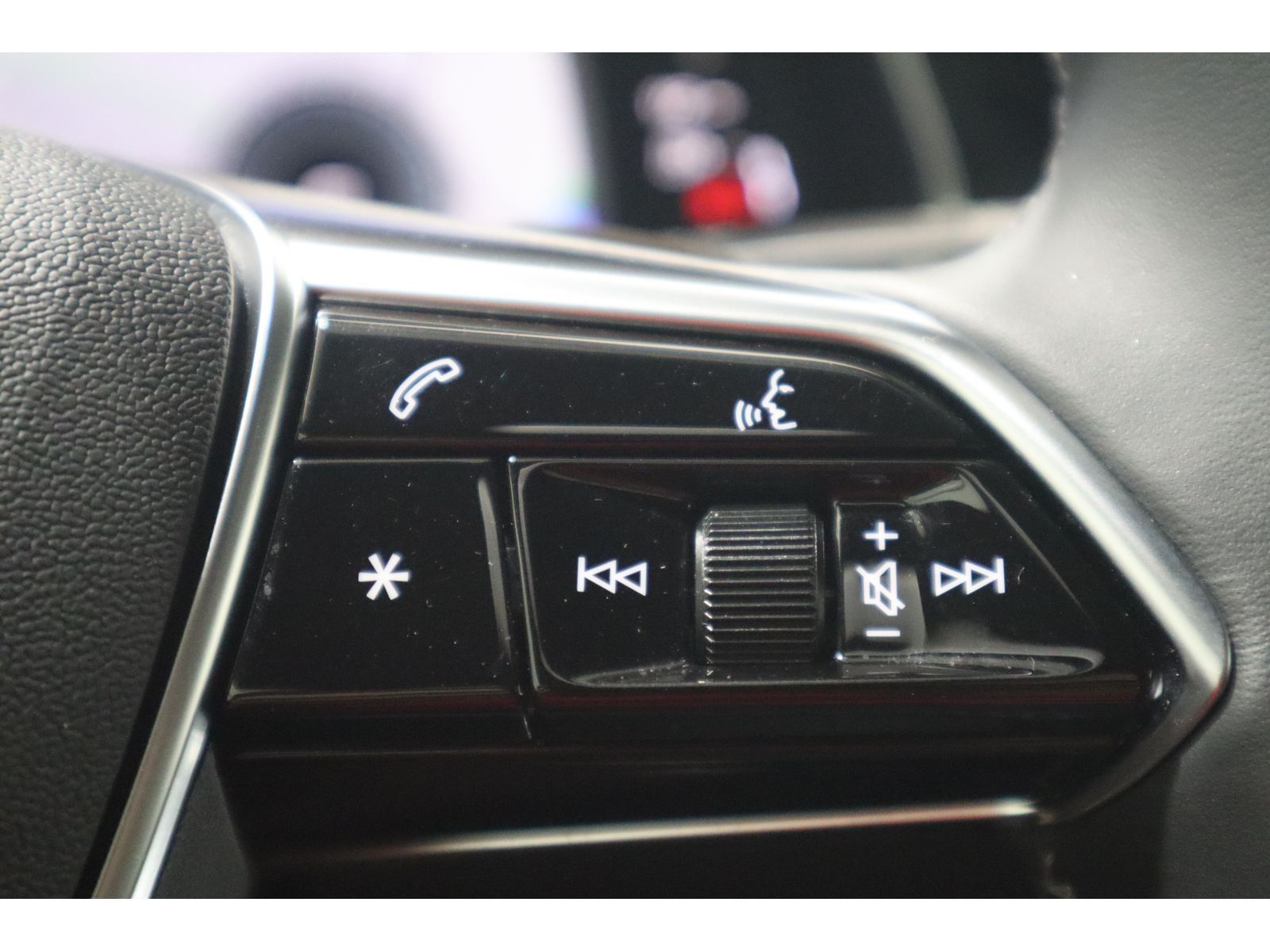 Audi A6 Avant 40 TDI advanced - Samsaru's Car Outlet