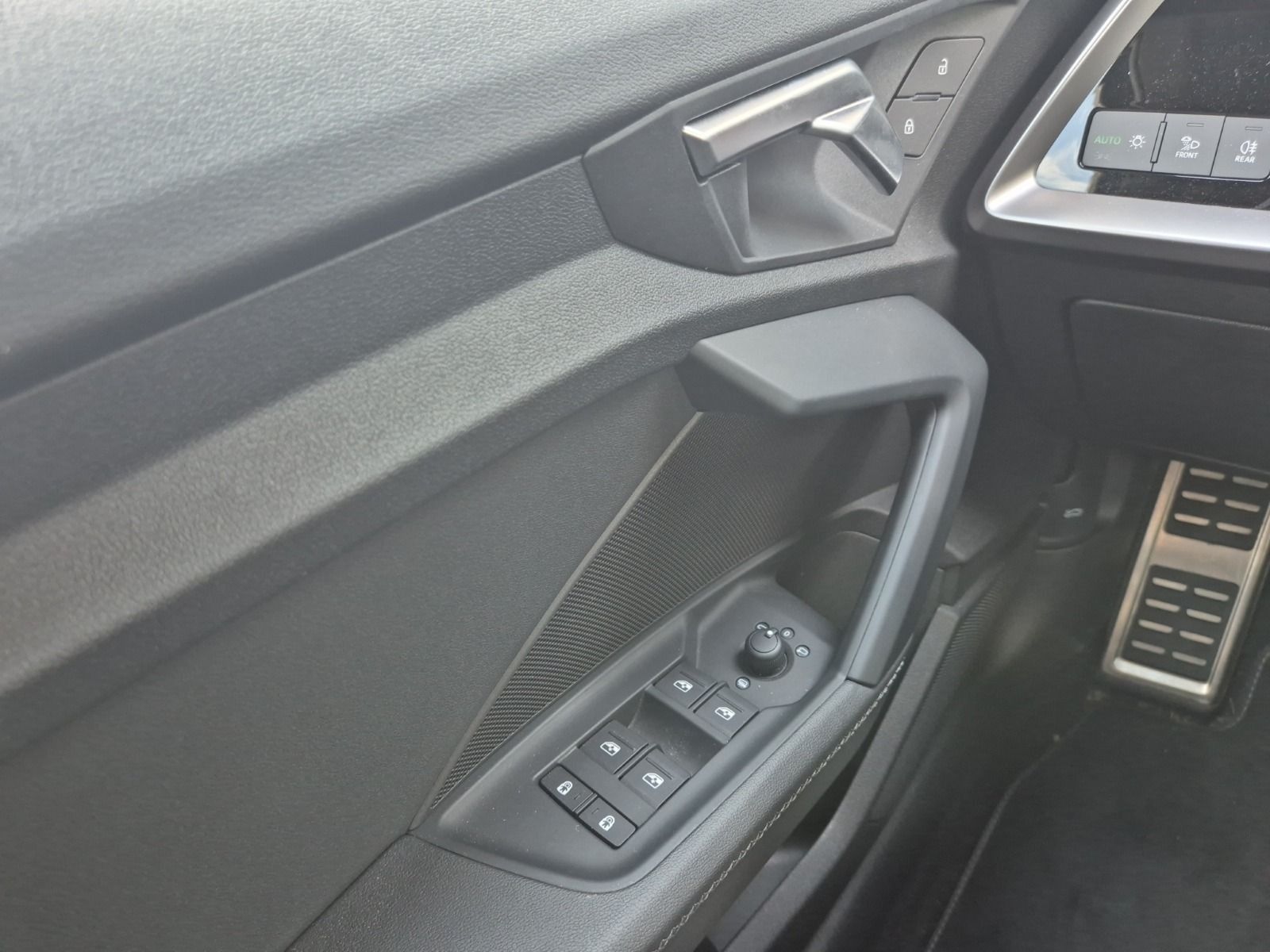 Audi A3 Sportback advanced 40 TFSI e *Sportsitze*MMI*