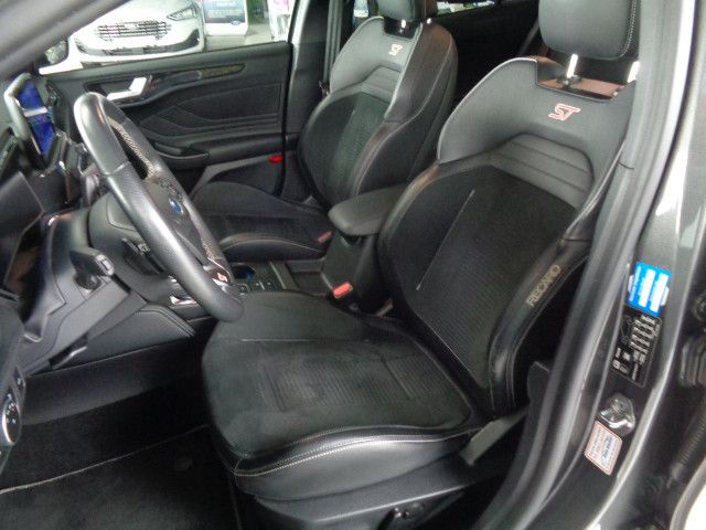 Ford Focus ST Aut/LED/Kamera/ACC/Totwinkel/Winterpak.