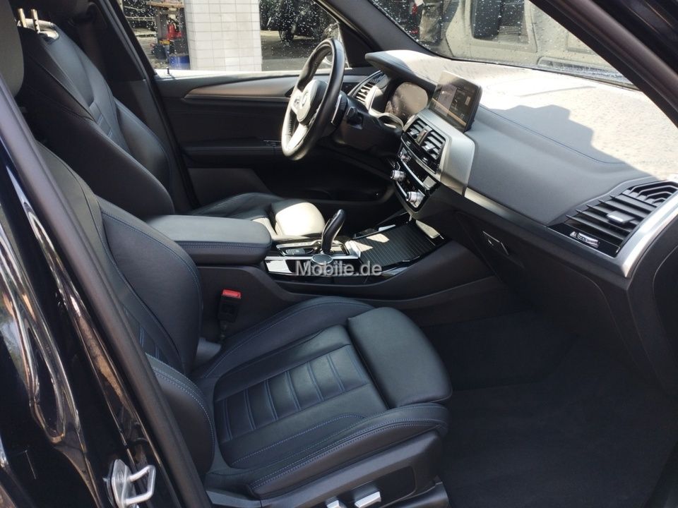 BMW X3 xDrive30e M SPORT - Samsaru's Car Outlet