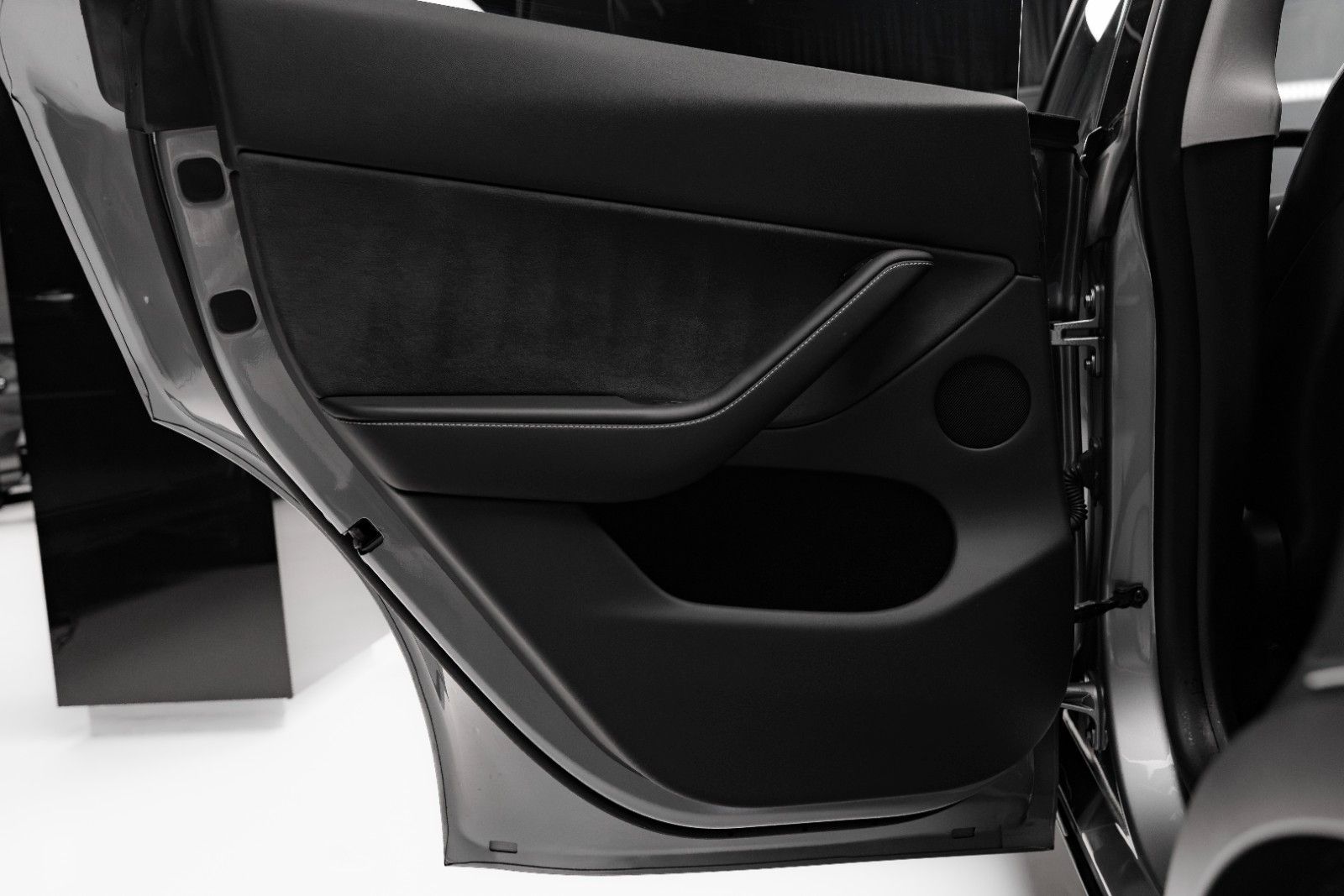 Tesla Model Y Long Range Dual AWD