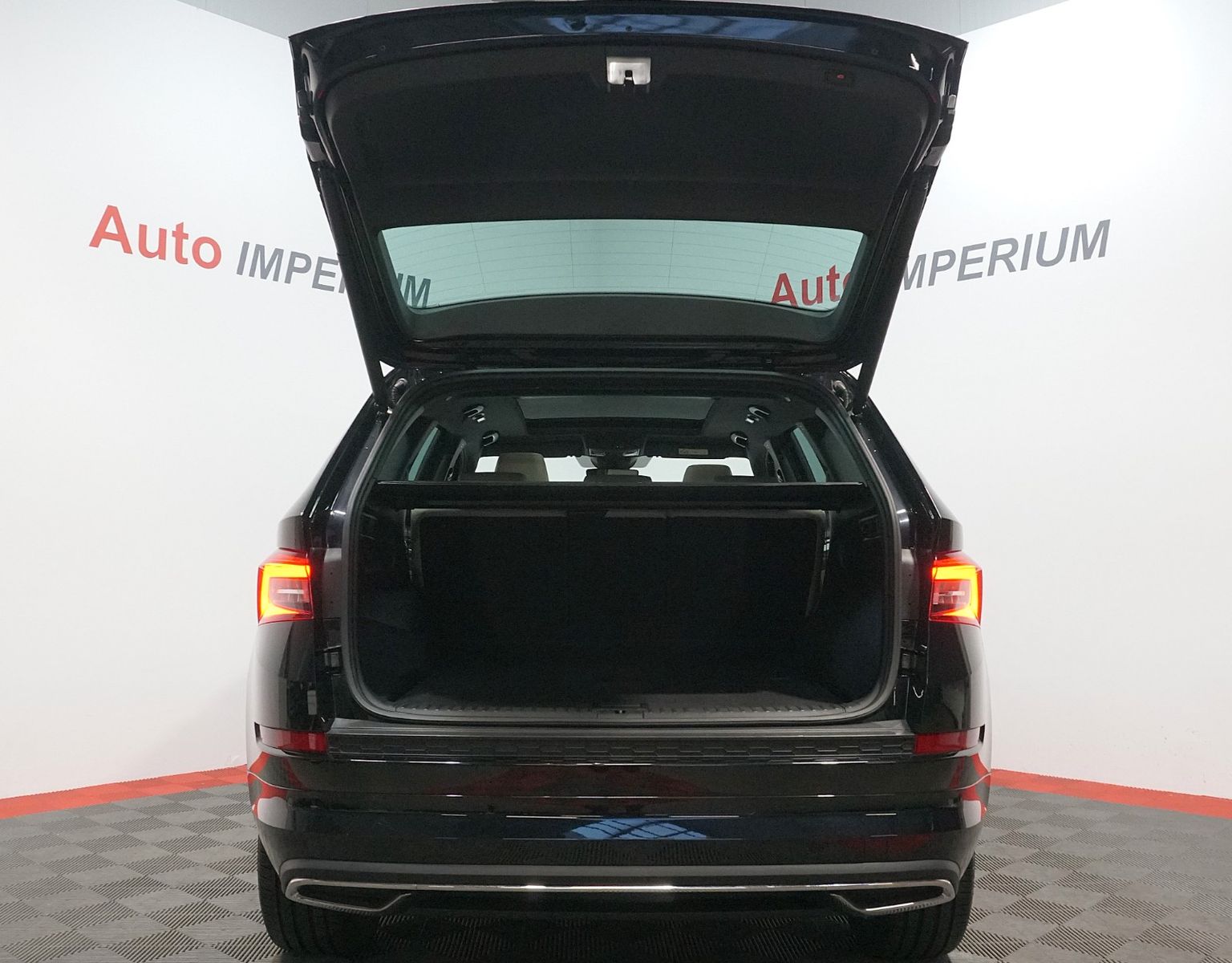 Skoda Kodiaq L&K 4x4 2.0 TDI*ACC*PANO*AHK*360°*