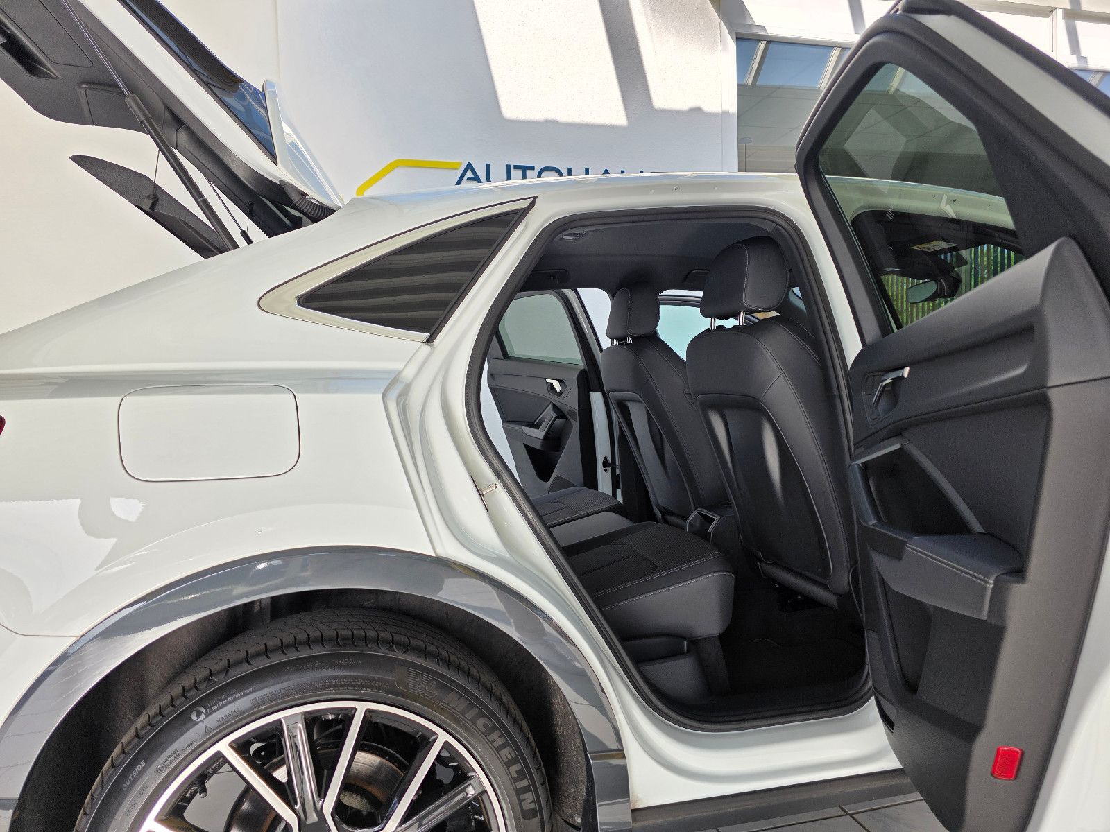 Audi Q3 Sportback 40 TFSI quattro S Line - Samsaru's Car Outlet