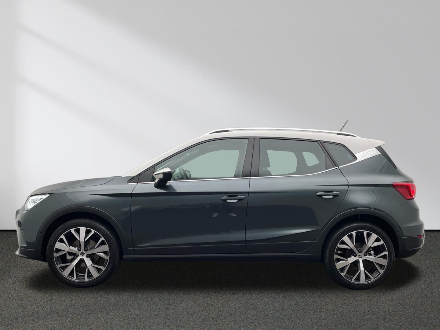 Seat Arona Xperience 1.0 TSI DSG - Samsaru's Car Outlet