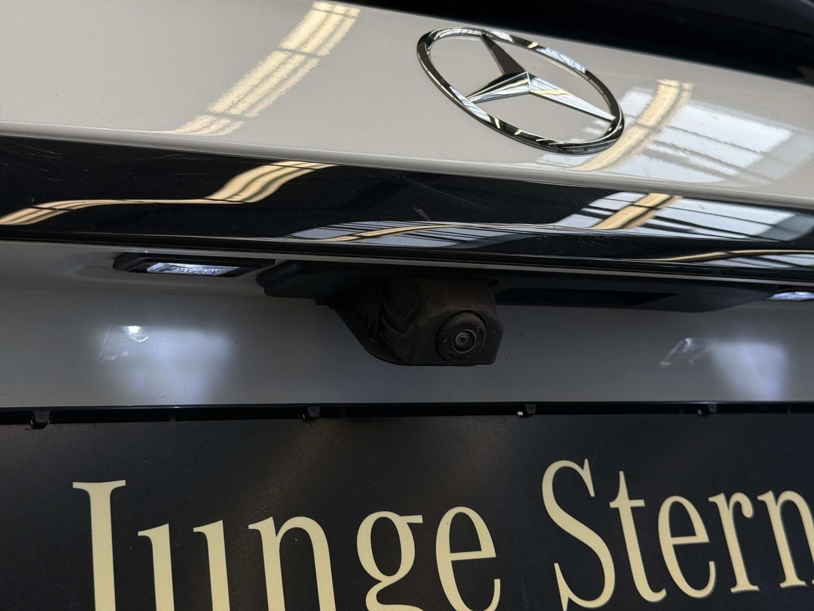 Mercedes-Benz GLC 300 de AMG 4M Pano*HUD*NIGHT*Burmester*AHK*+