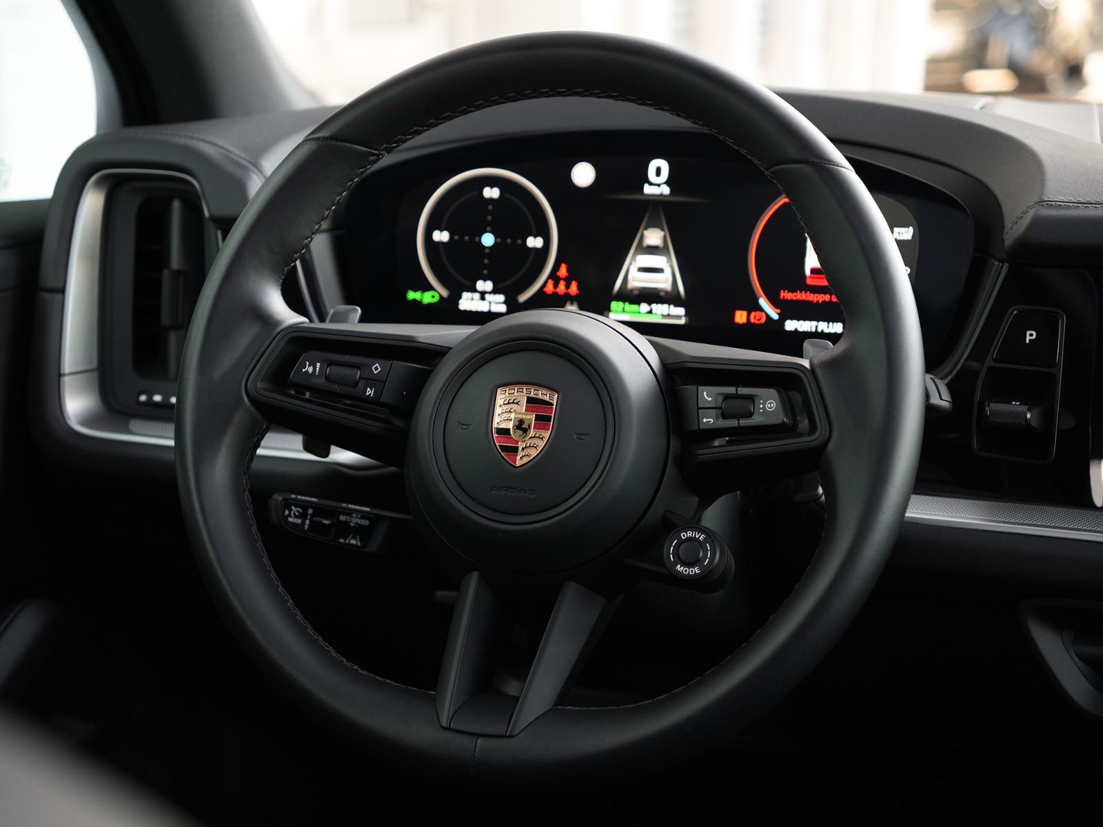 Porsche E-Hybrid INNODRIVE-LUFTF.-PANO-AHK-MASSAGE-VOLL