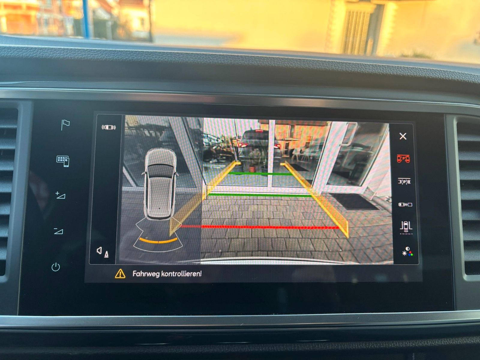 Seat Ateca Style*DSG*KAM*AHK*NAV*BEATS*CARPLAY*LED