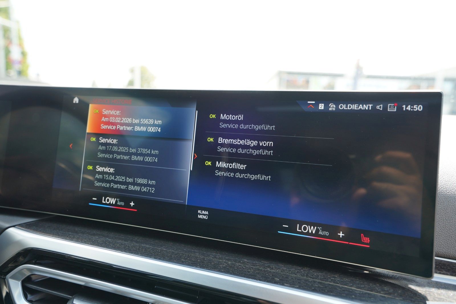 BMW 320d*xDrive*M Sport*H&K*Schiebedach*STHZ*360°*