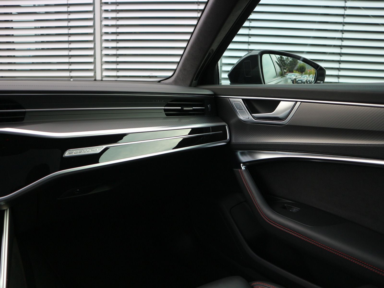Audi RS 6 Avant 4.0 TFSI quattro MATRIX*AHK*HUD*PANO*