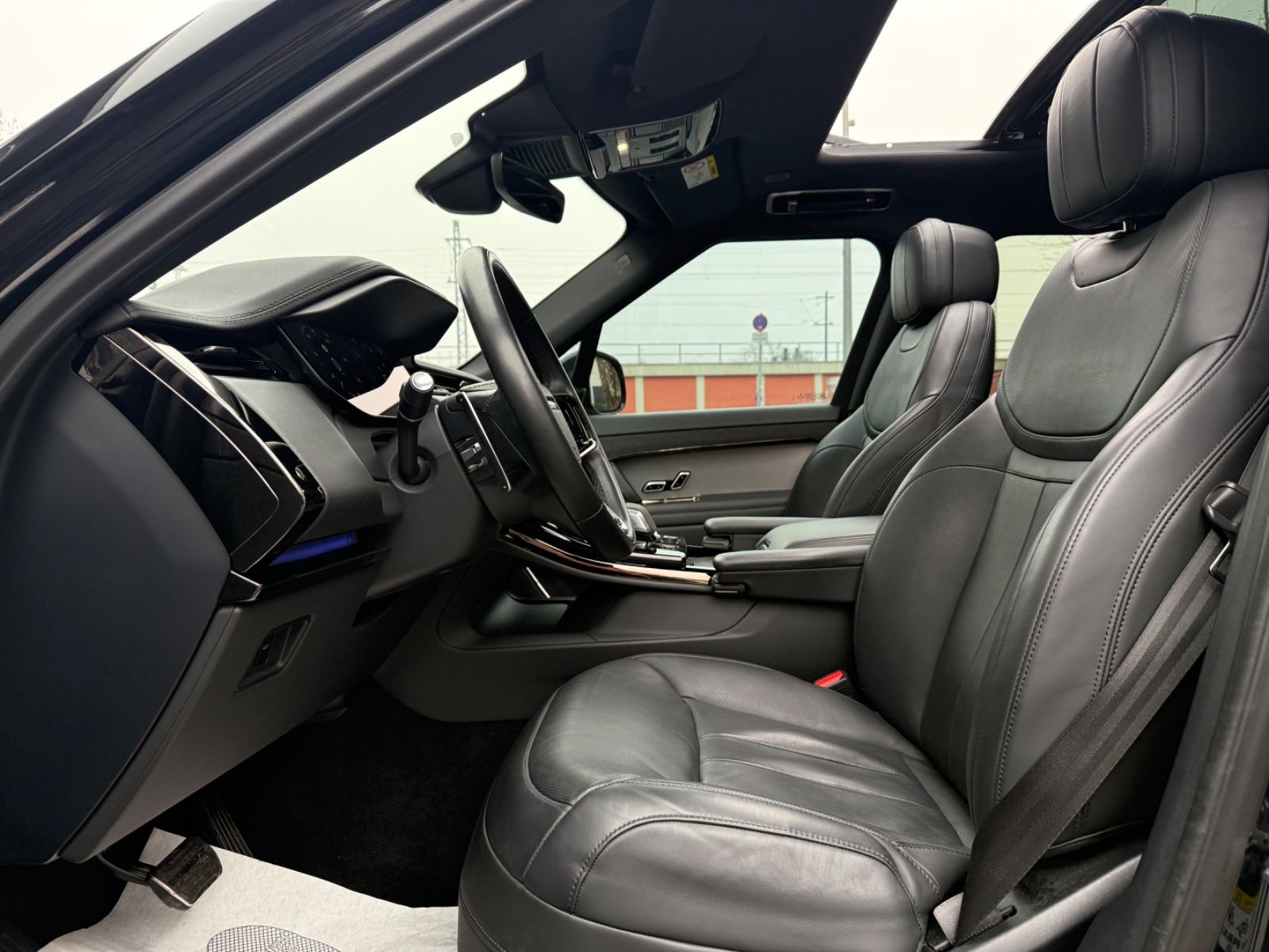 Range Rover Sport Dynamic HSE - Samsaru's Car Outlet