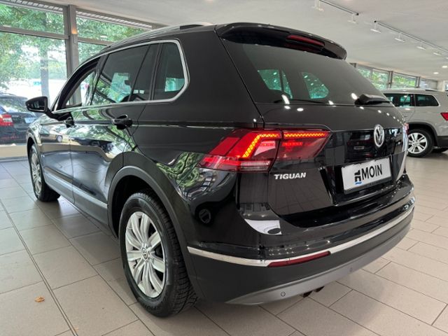Volkswagen Tiguan Highline TSI DSG 4Motion AHK LED NAVI PDC