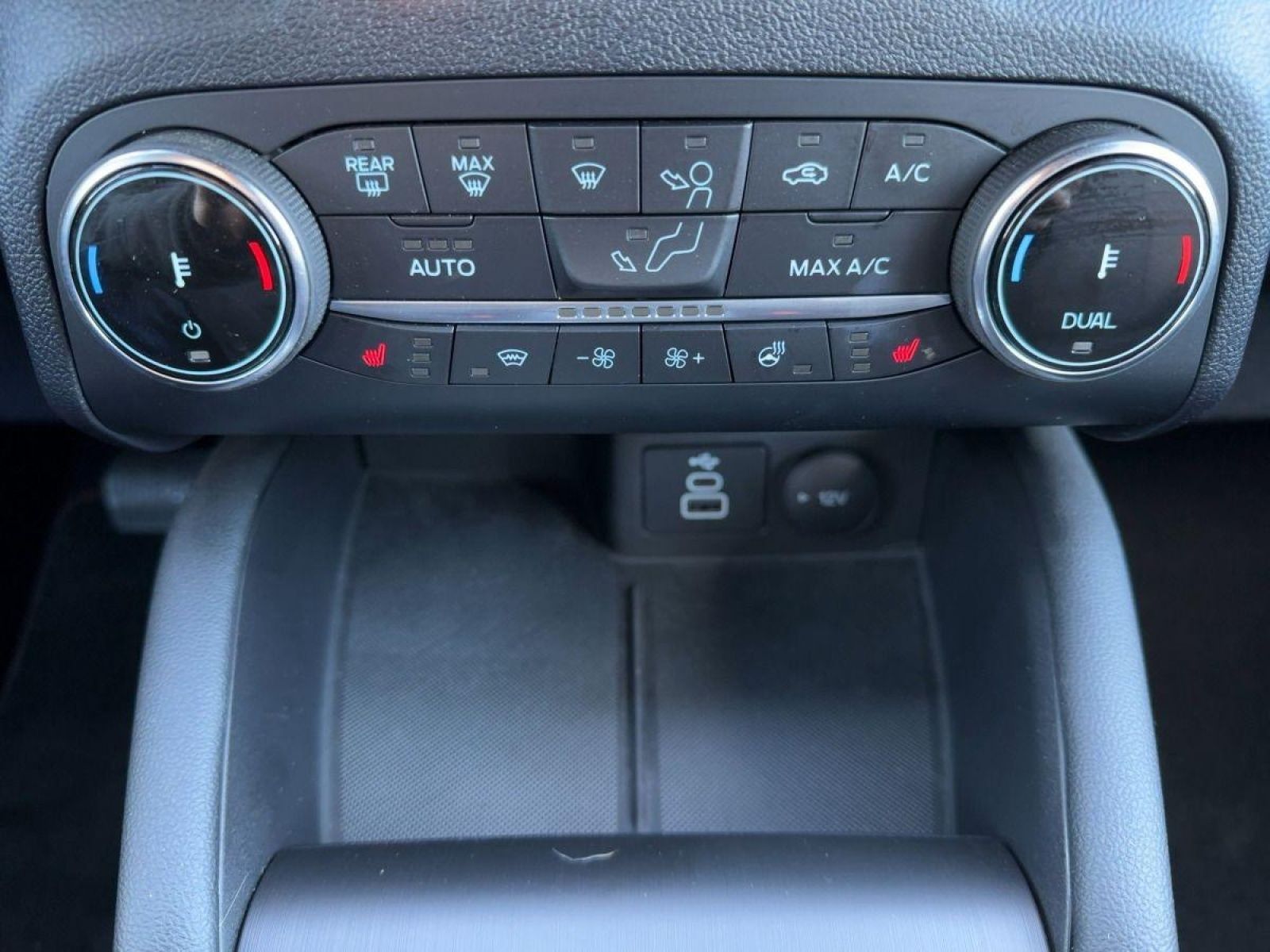 Ford Kuga ST-Line X - Samsaru's Car Outlet