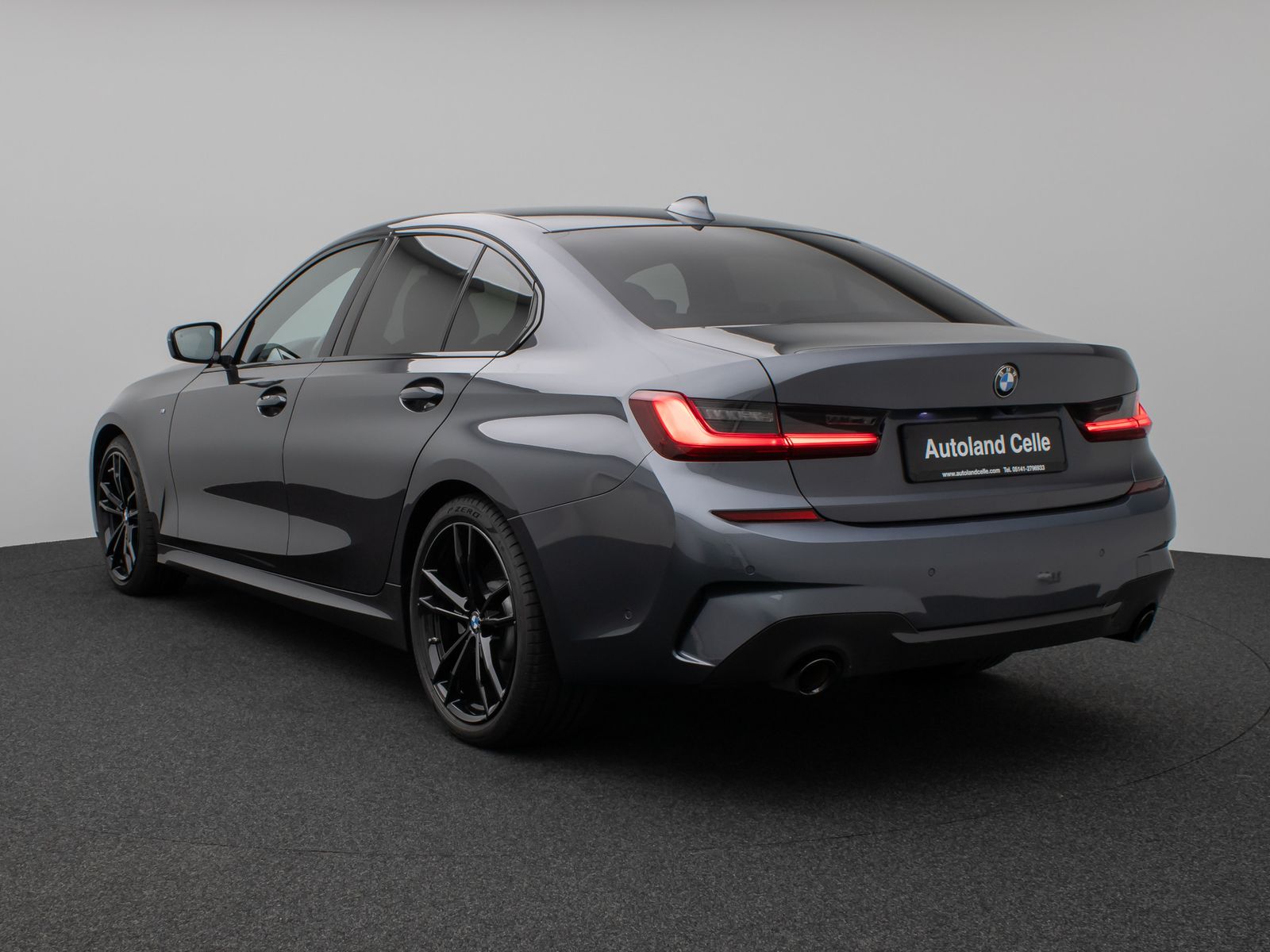 BMW 330i xD M Sport - Samsaru's Car Outlet