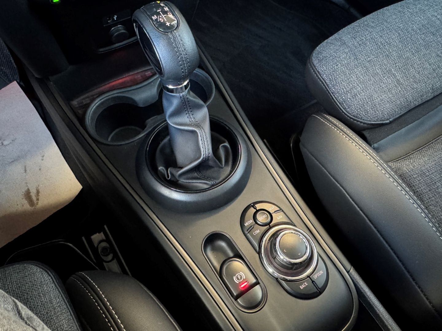 MINI Cooper SE Countryman ALL4 - Samsaru's Car Outlet