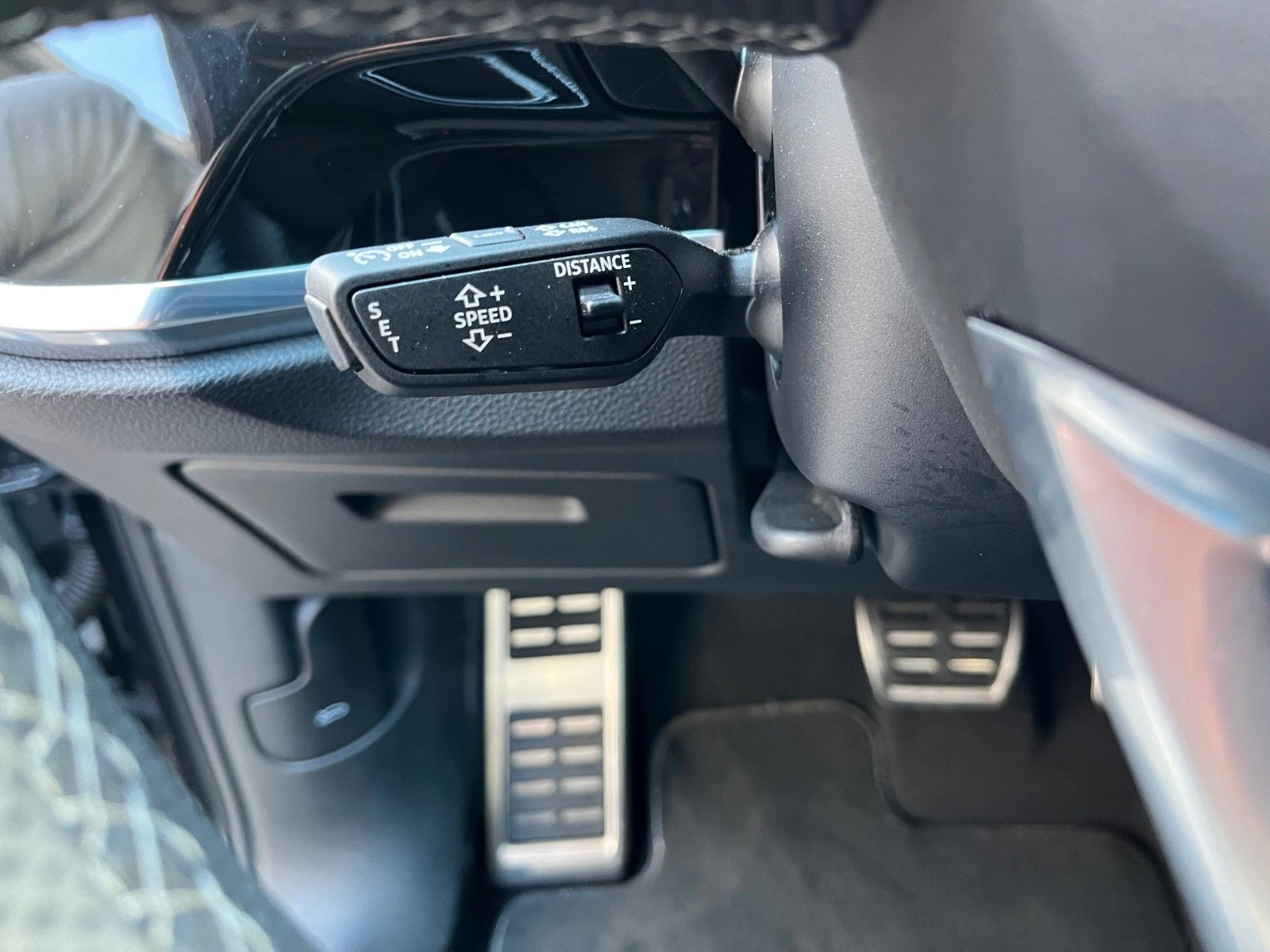 Audi Q3 TFSI quattro S line - Samsaru's Car Outlet