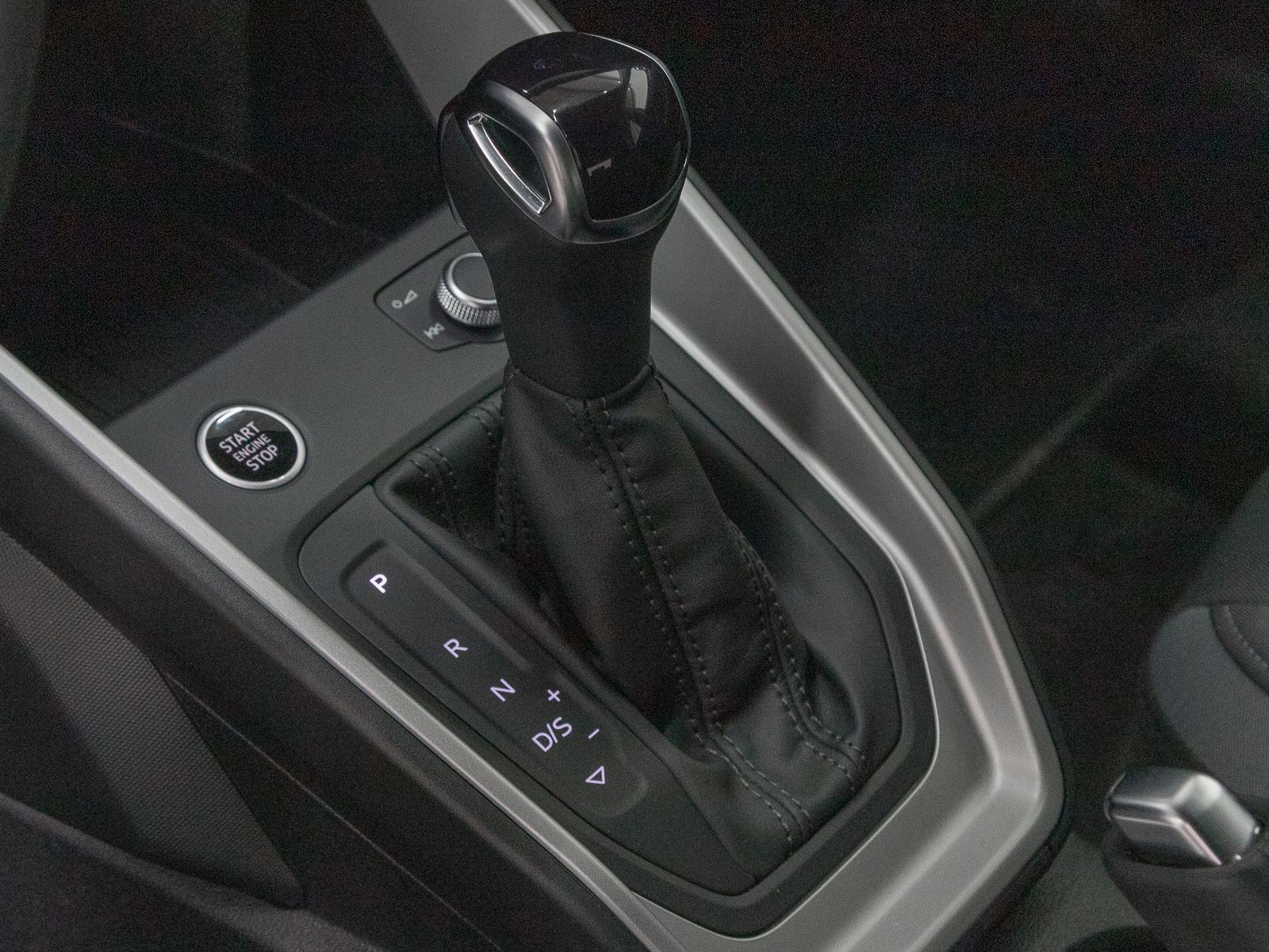 Audi A1 Sportback 25 TFSI ADVANCED - Samsaru's Car Outlet