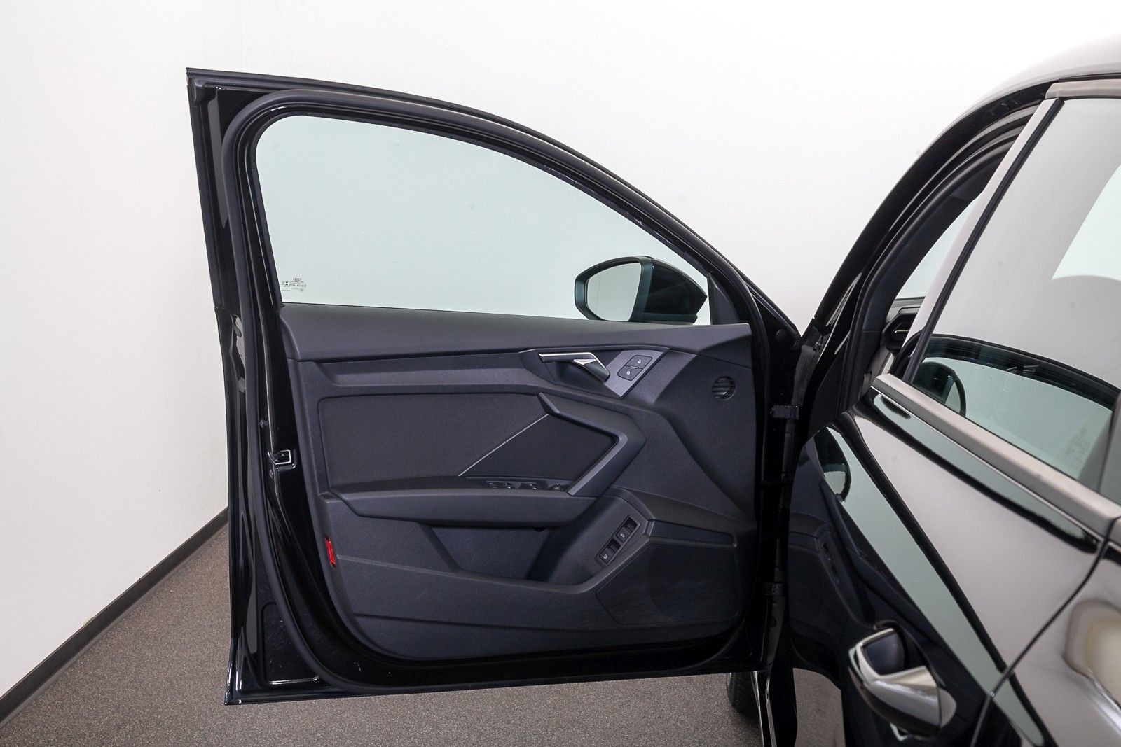 Audi A3 Sportback advanced 40 TFSI e S tr. - Samsaru's Car Outlet