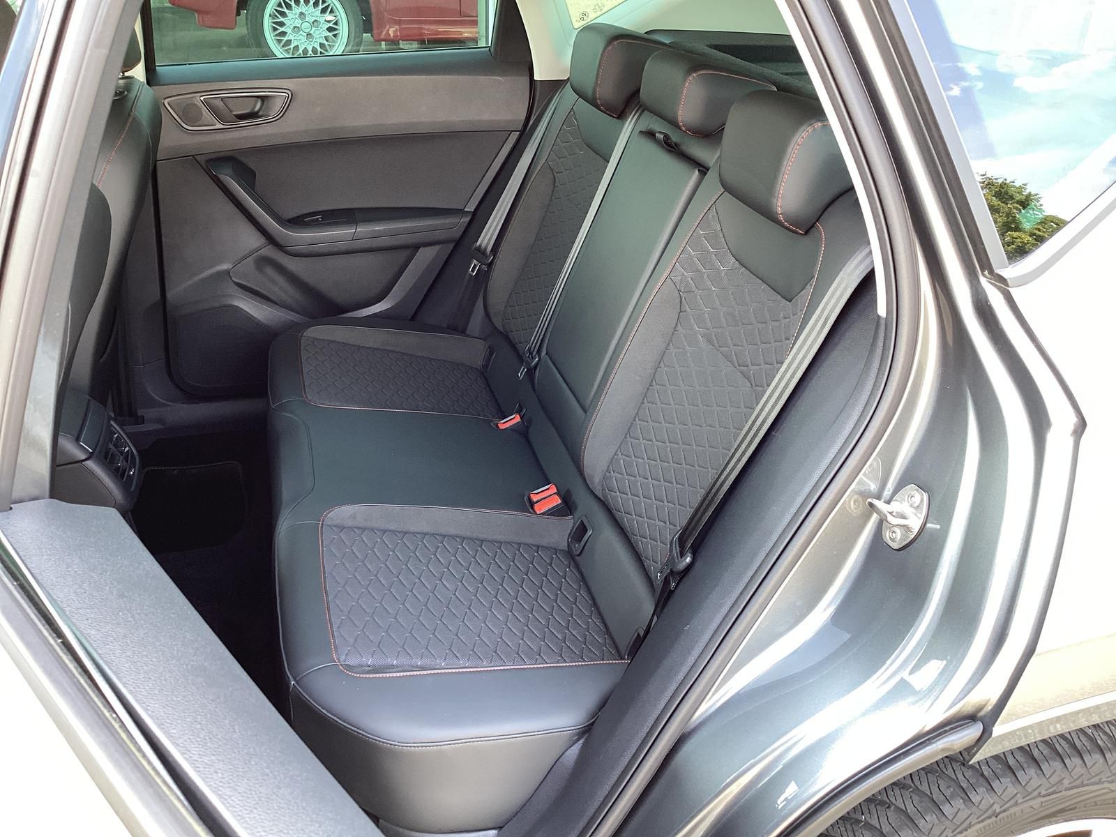 Seat Ateca 1.5 TSI DSG FR/App/LED/Kamera/ACC/Navi/AHK