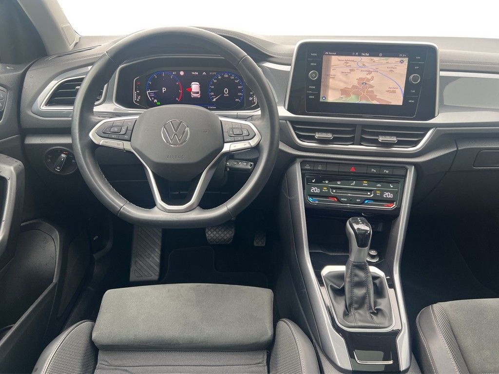 Volkswagen T-Roc 1.5 TSI DSG Style - Samsaru's Car Outlet