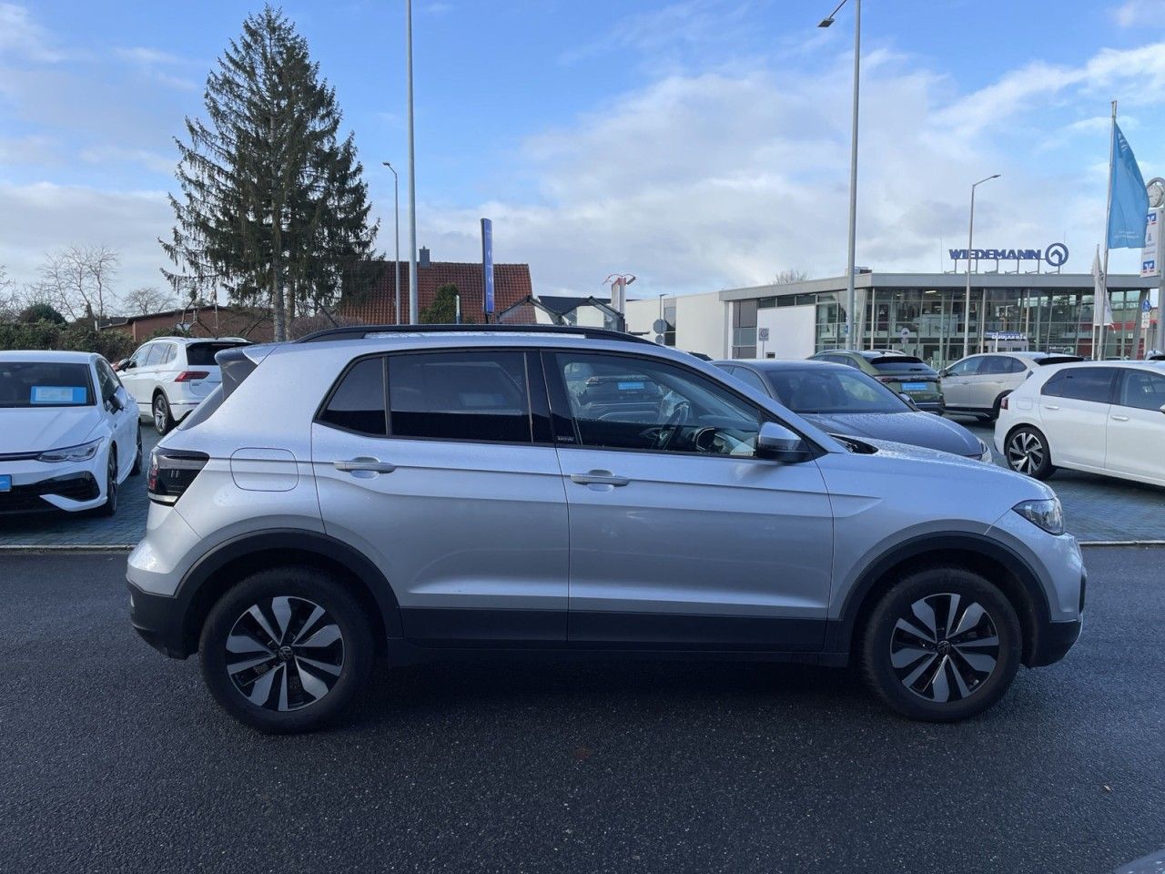 Volkswagen T-Cross 1.0 TSI MOVE - Samsaru's Car Outlet