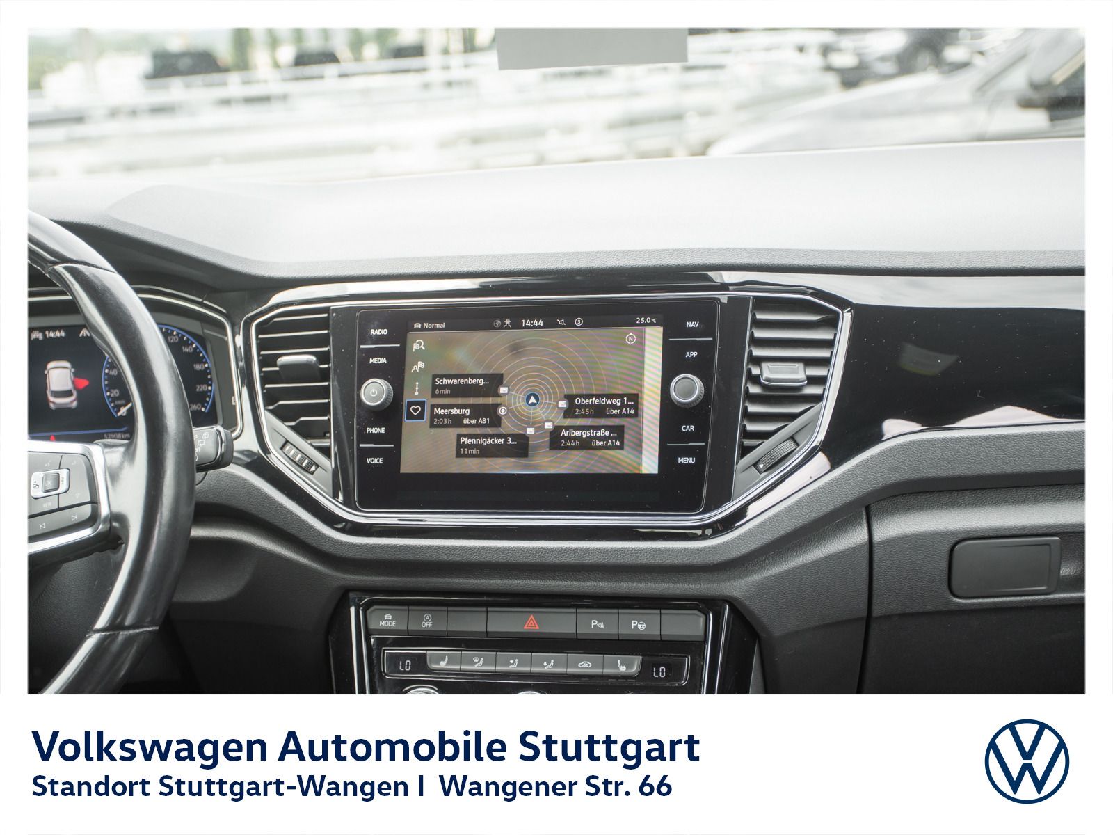 Volkswagen T-Roc Sport 1.5 TSI DSG - Samsaru's Car Outlet