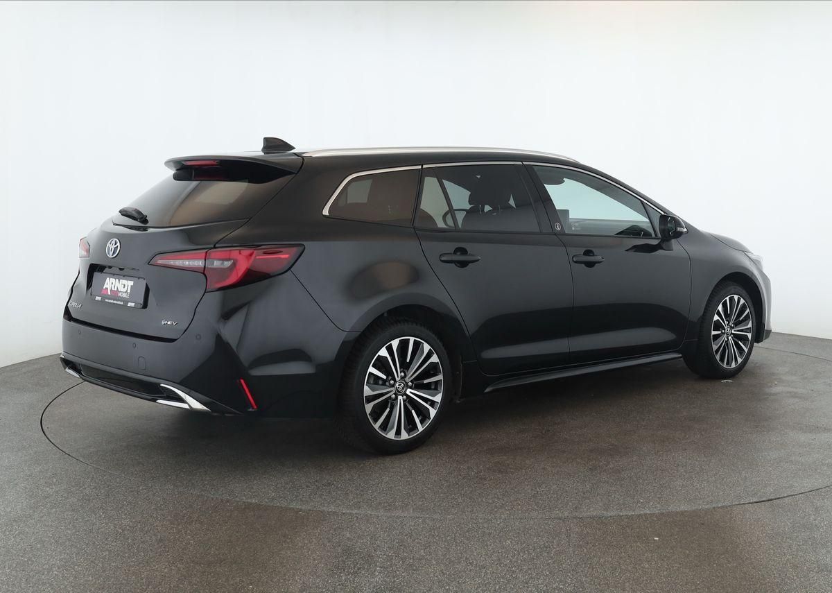 Toyota Corolla Touring Sports 2.0 CVT Team D Navi Kam