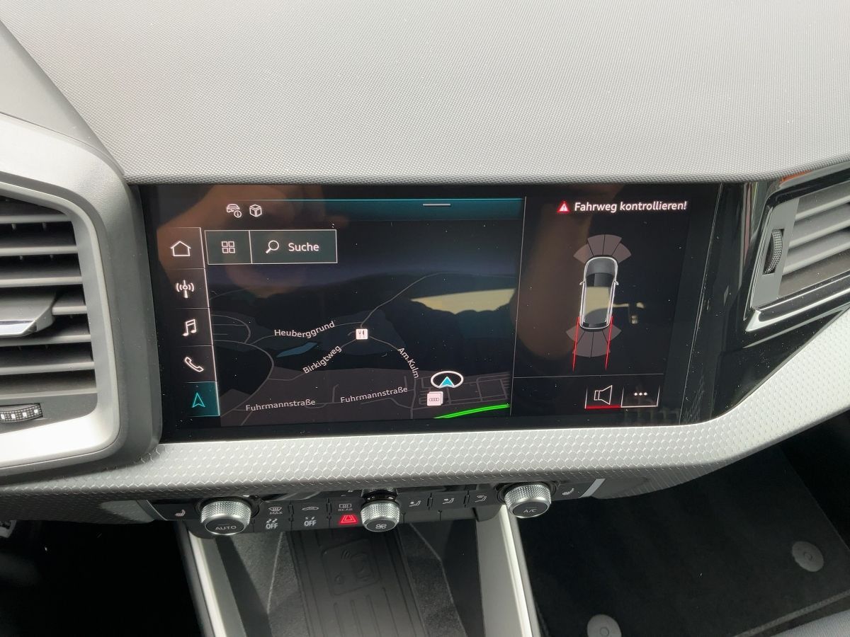 Audi A1 allstreet 30 TFSI S-TR - Samsaru's Car Outlet