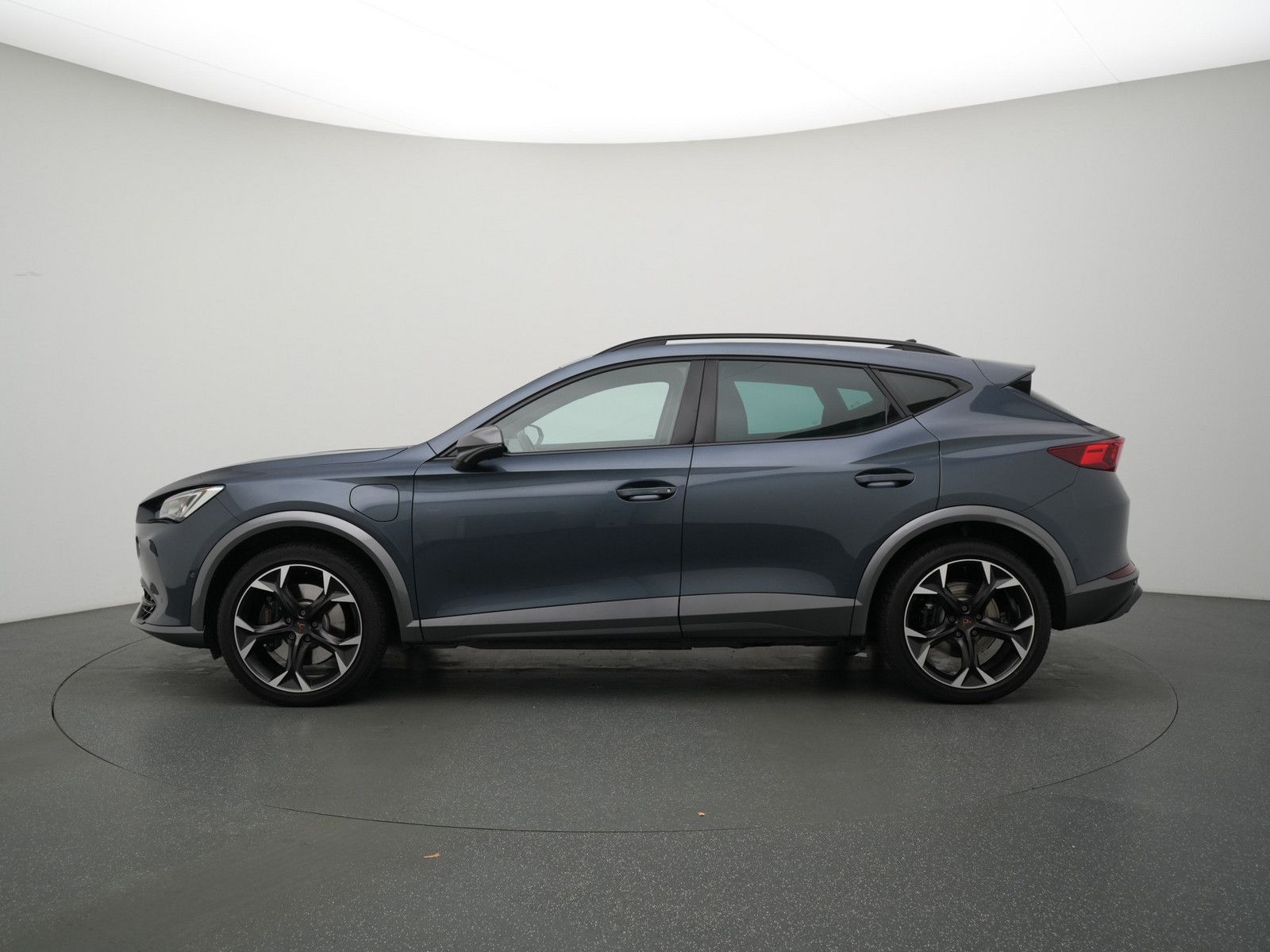 Cupra Formentor DSG VIRT NAVI CARPLAY PANO AHK