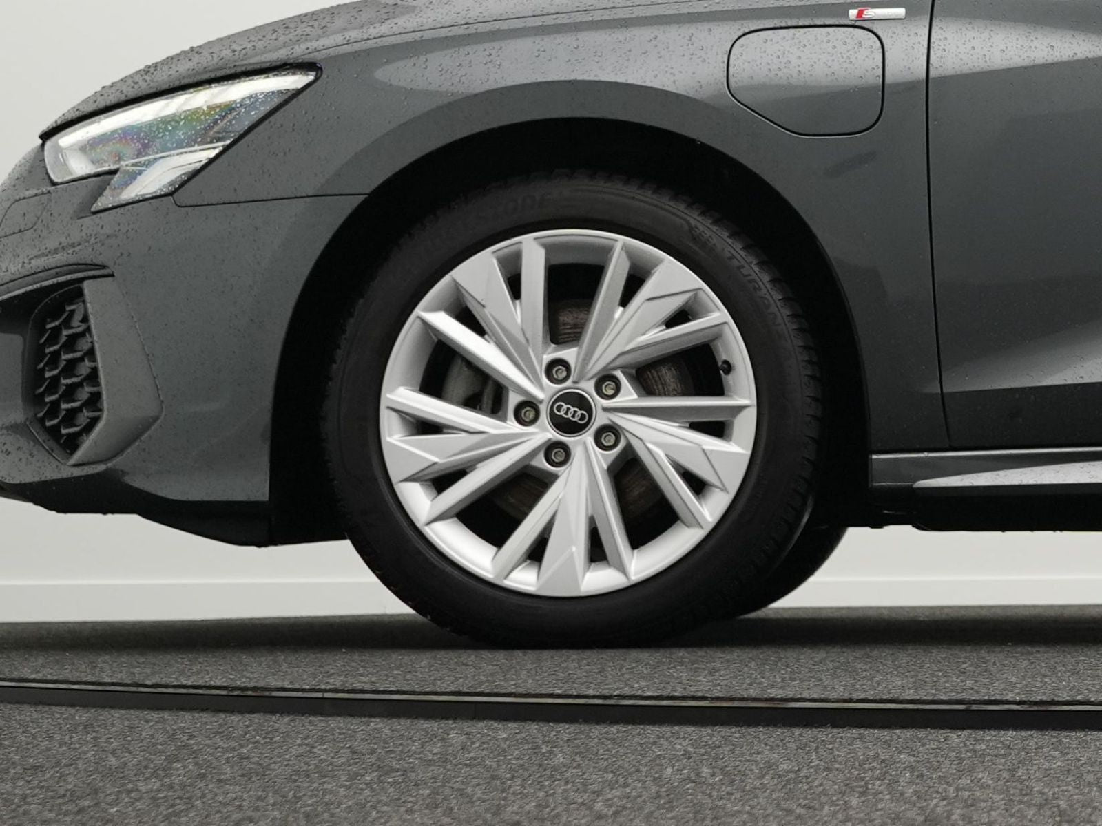 Audi A3 Sportback S line 40 TFSIe *PANO*LED*NAV*8fach