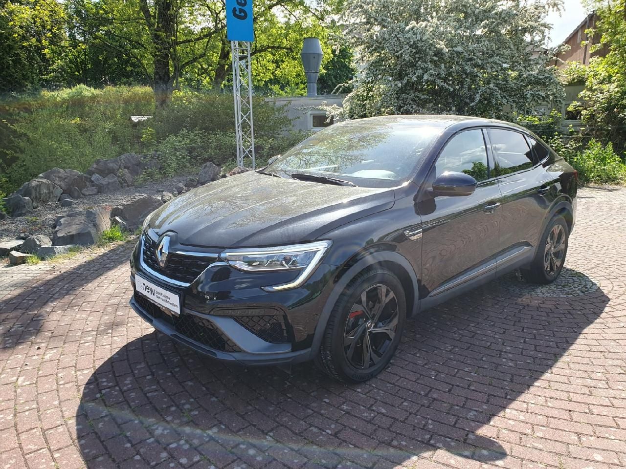 Renault Arkana R.S. Line TCe 160 - Samsaru's Car Outlet