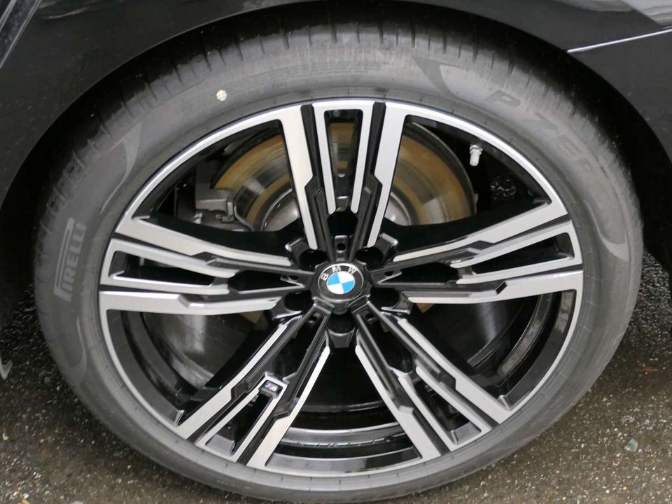 BMW 740d xDrive M Sportpaket*Standhzg*Pano*DAPro*B&W