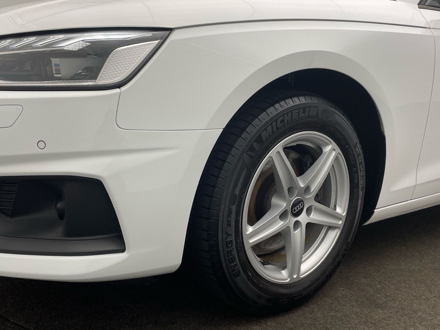 Audi A4 Avant 30 TDI Memory - Samsaru's Car Outlet