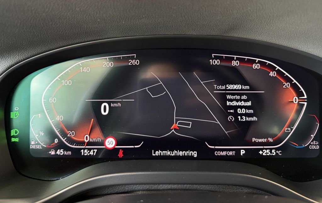 BMW X3 xDrive30d - Samsaru's Car Outlet