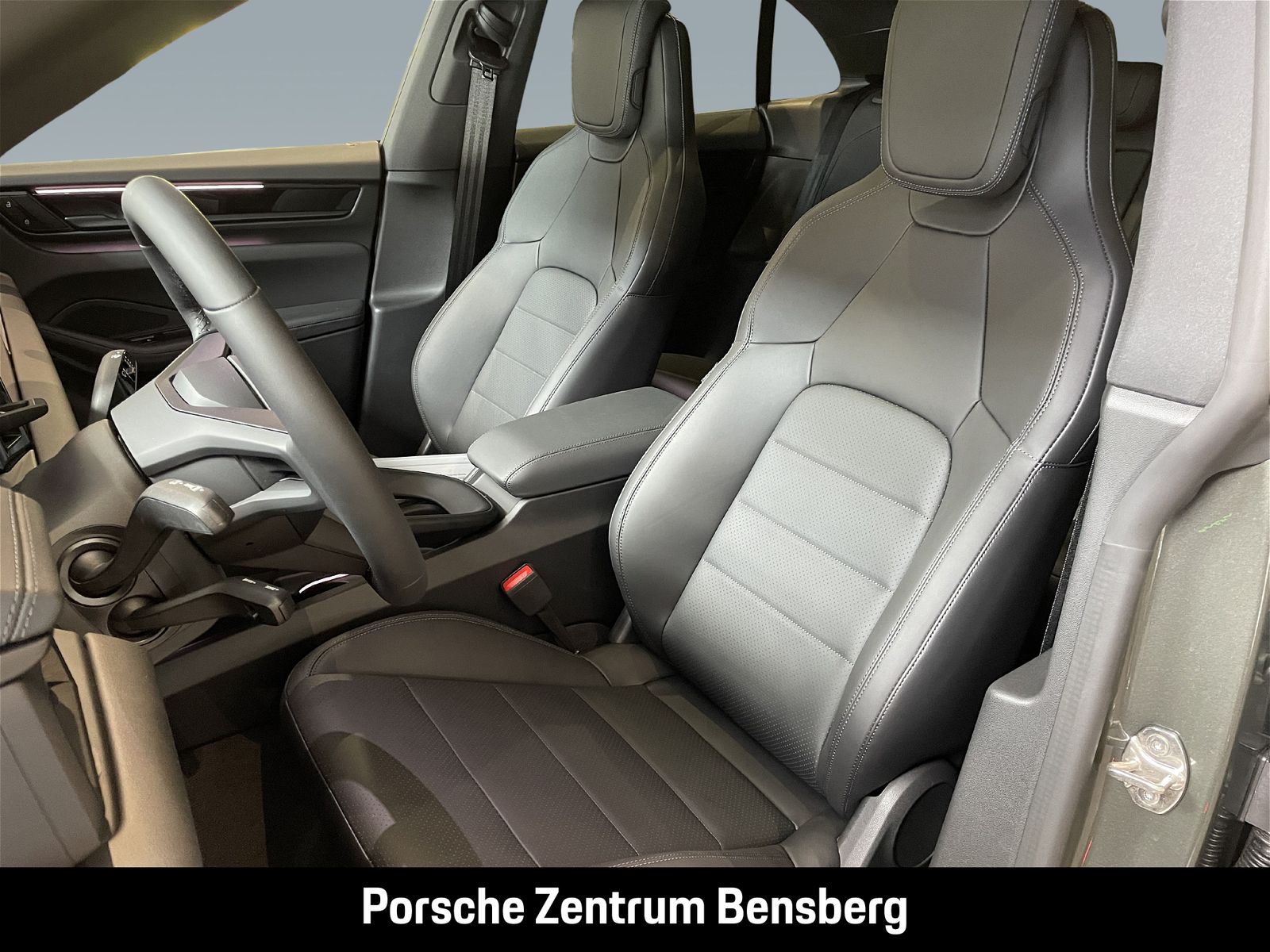 Porsche Macan 4 Electric